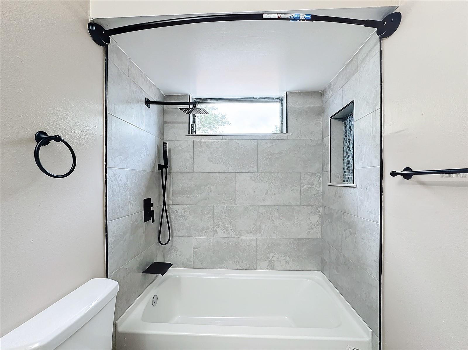 103 ALAMEDA DR, KISSIMMEE, FL, 34743