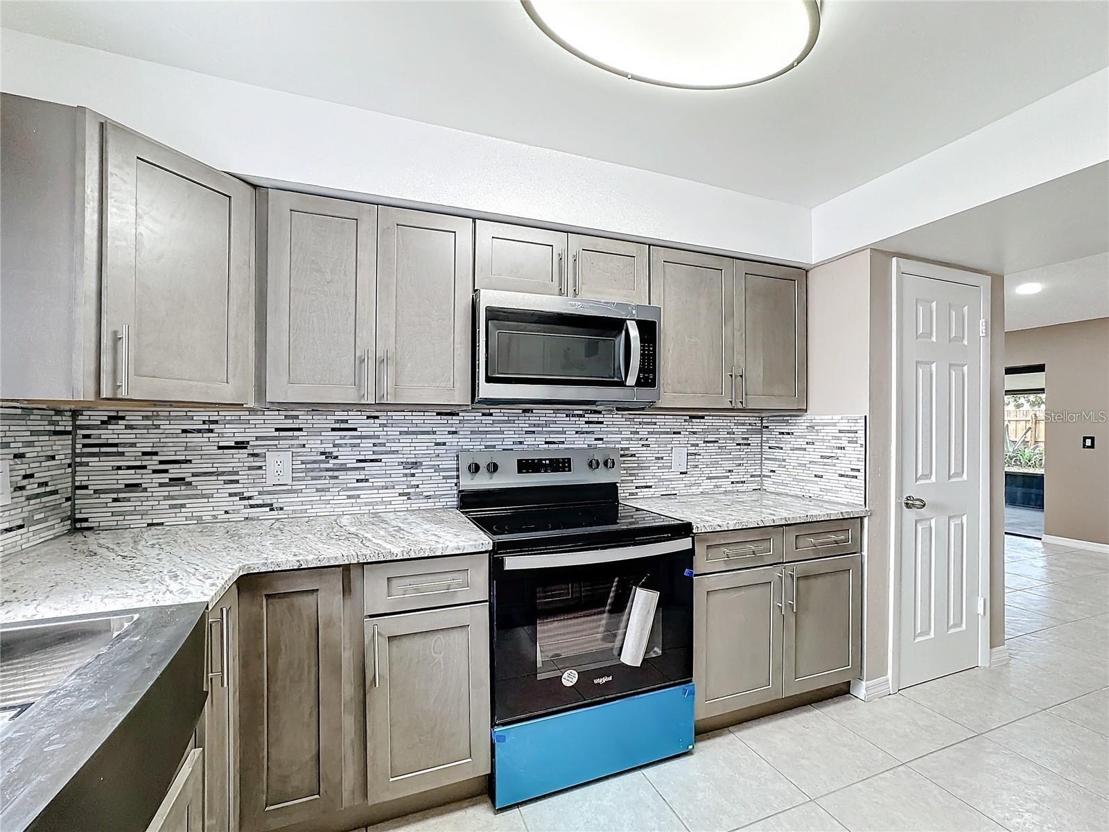 103 ALAMEDA DR, KISSIMMEE, FL, 34743