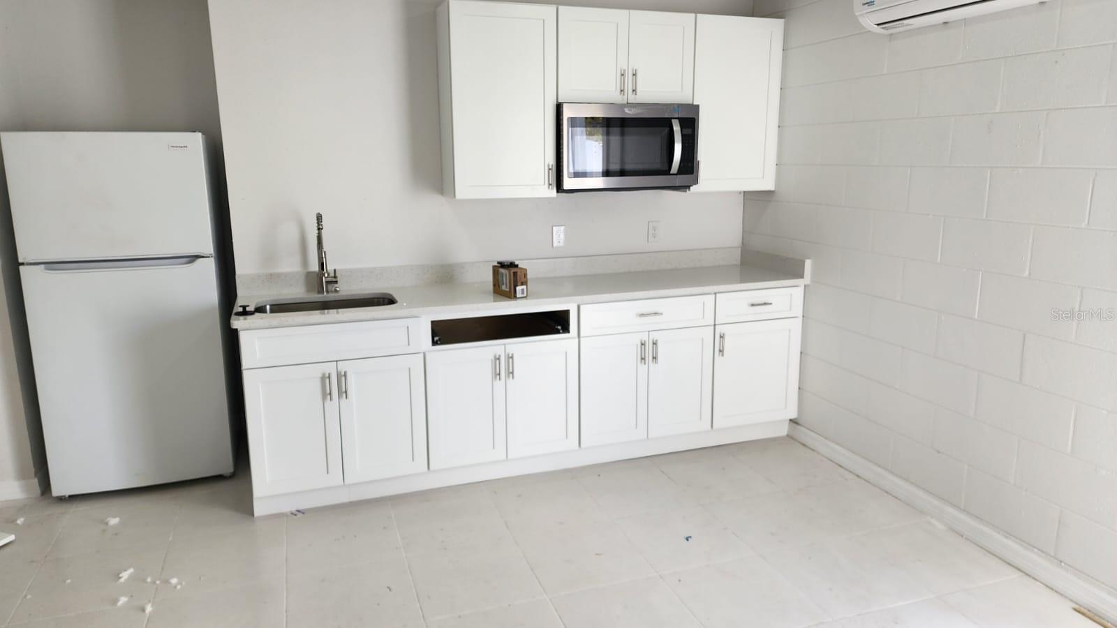 103 ALAMEDA DR, KISSIMMEE, FL, 34743