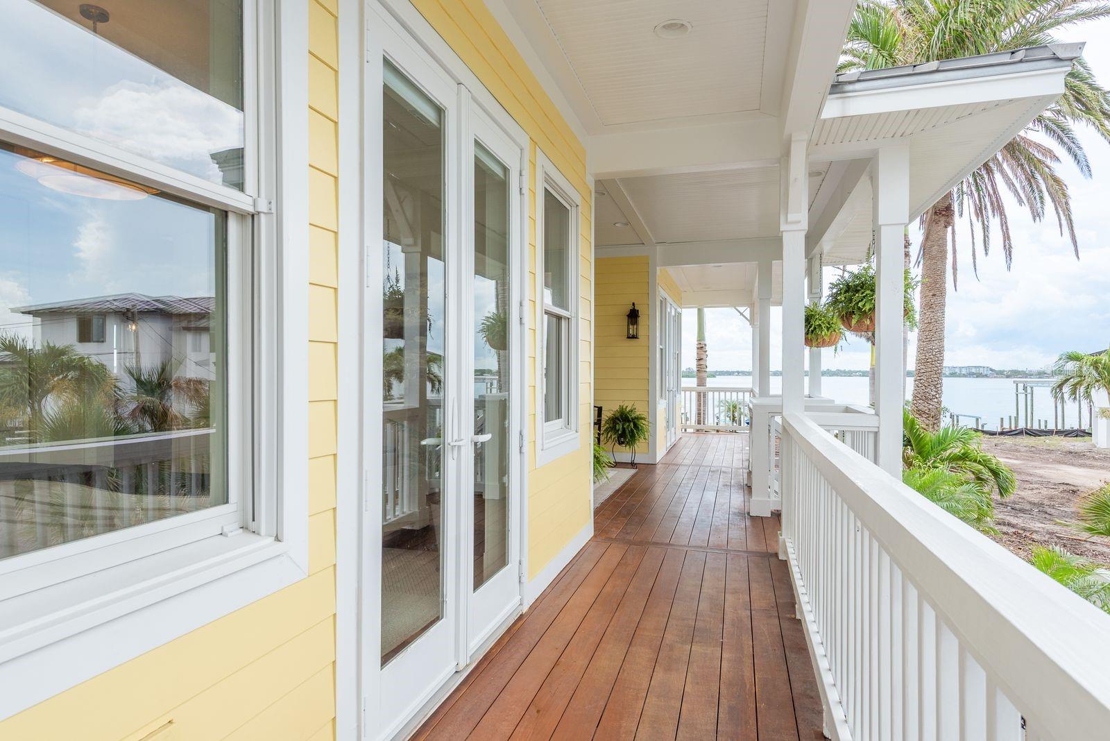 TB8399954 Property Photo