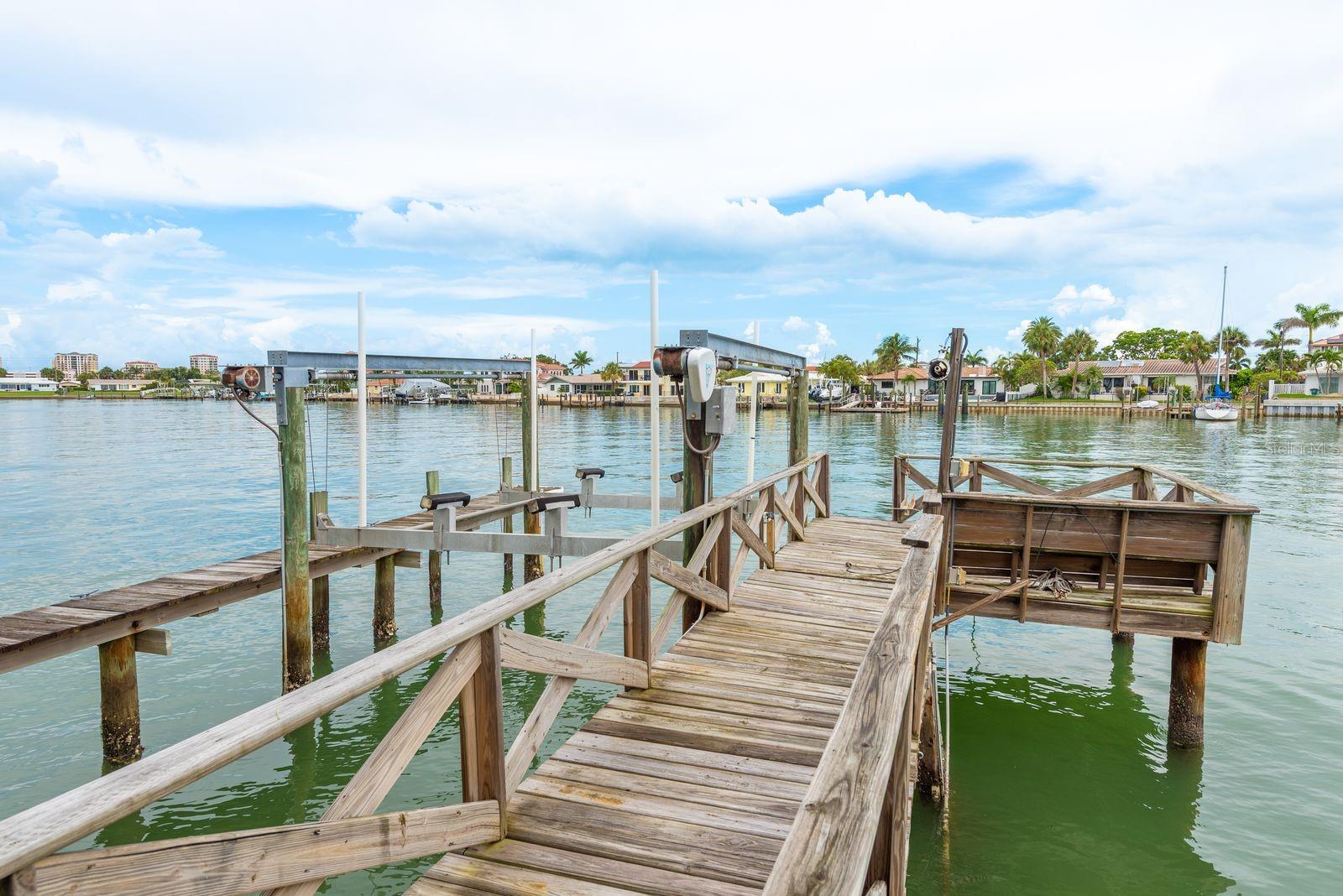 TB8399954 Property Photo