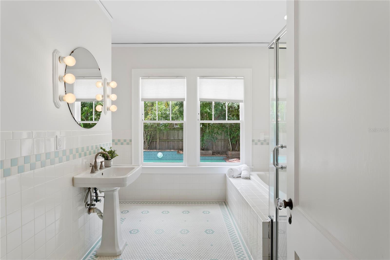 3118 W HARBOR VIEW AVE, TAMPA, FL, 33611