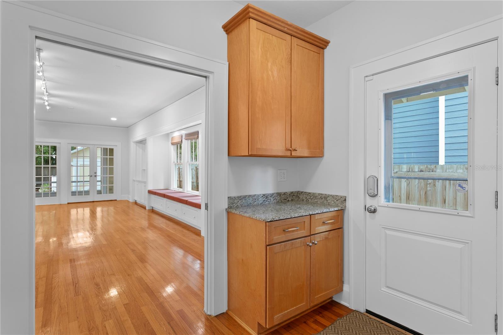 3118 W HARBOR VIEW AVE, TAMPA, FL, 33611