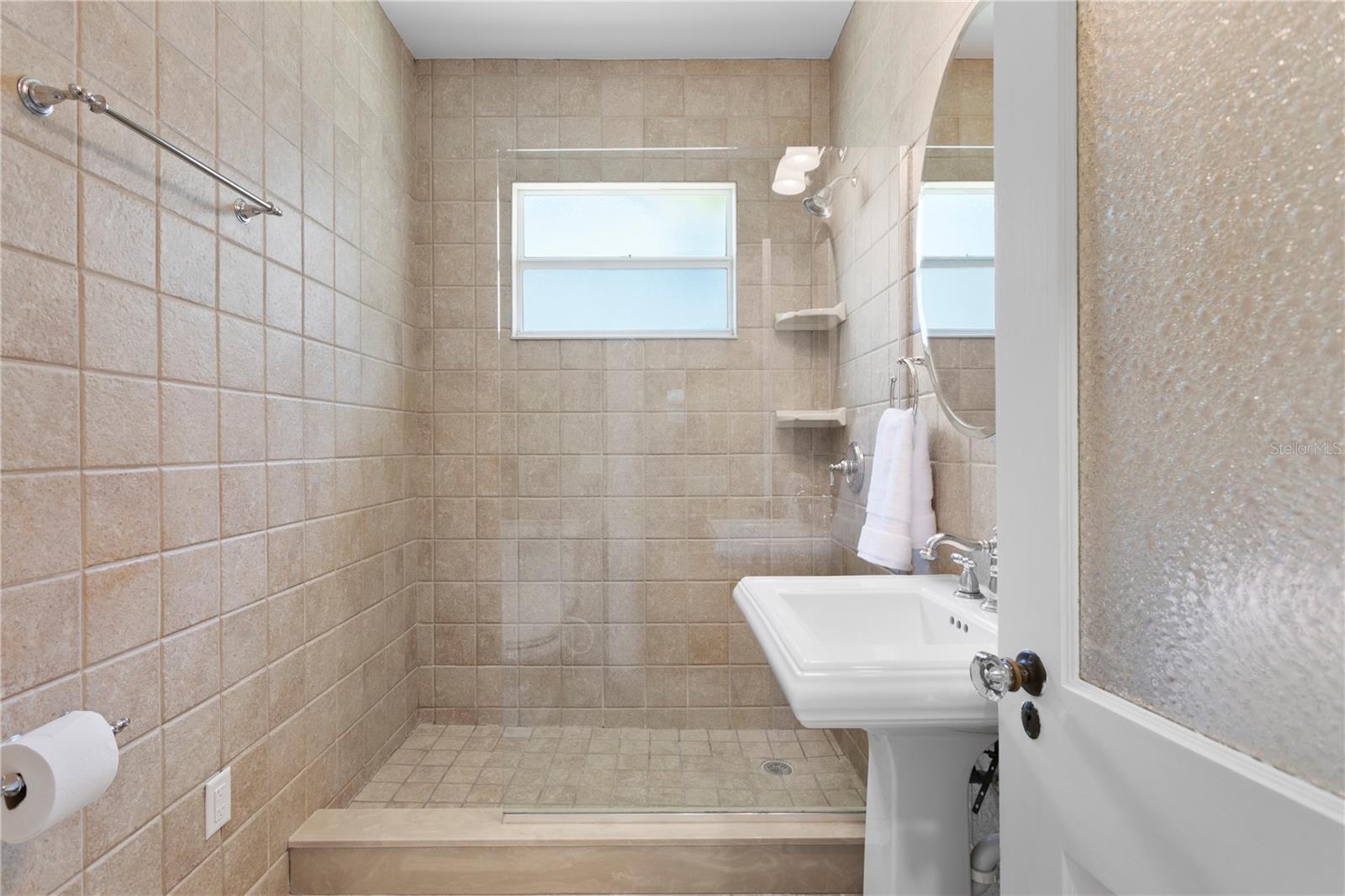 3118 W HARBOR VIEW AVE, TAMPA, FL, 33611