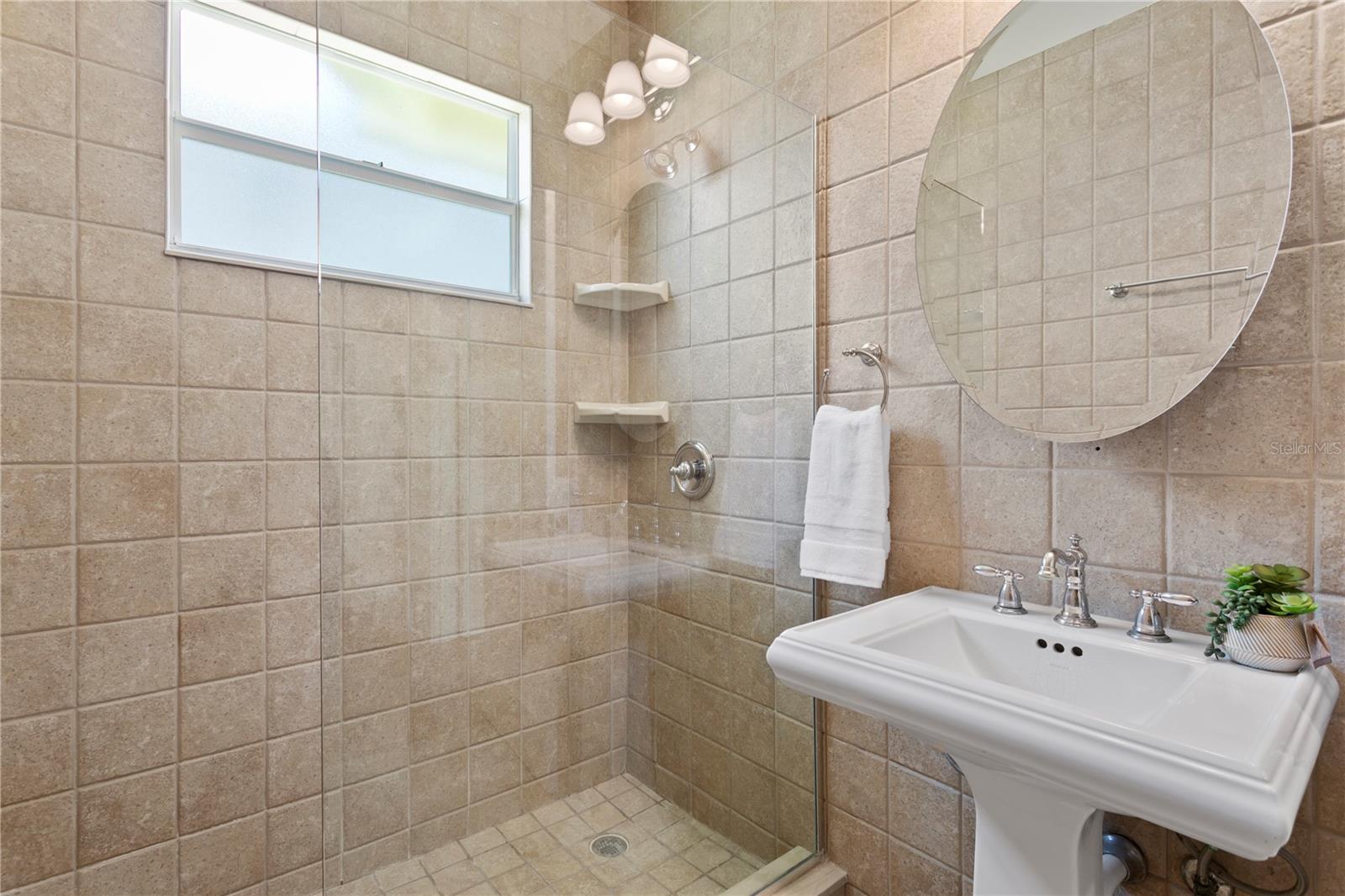 3118 W HARBOR VIEW AVE, TAMPA, FL, 33611