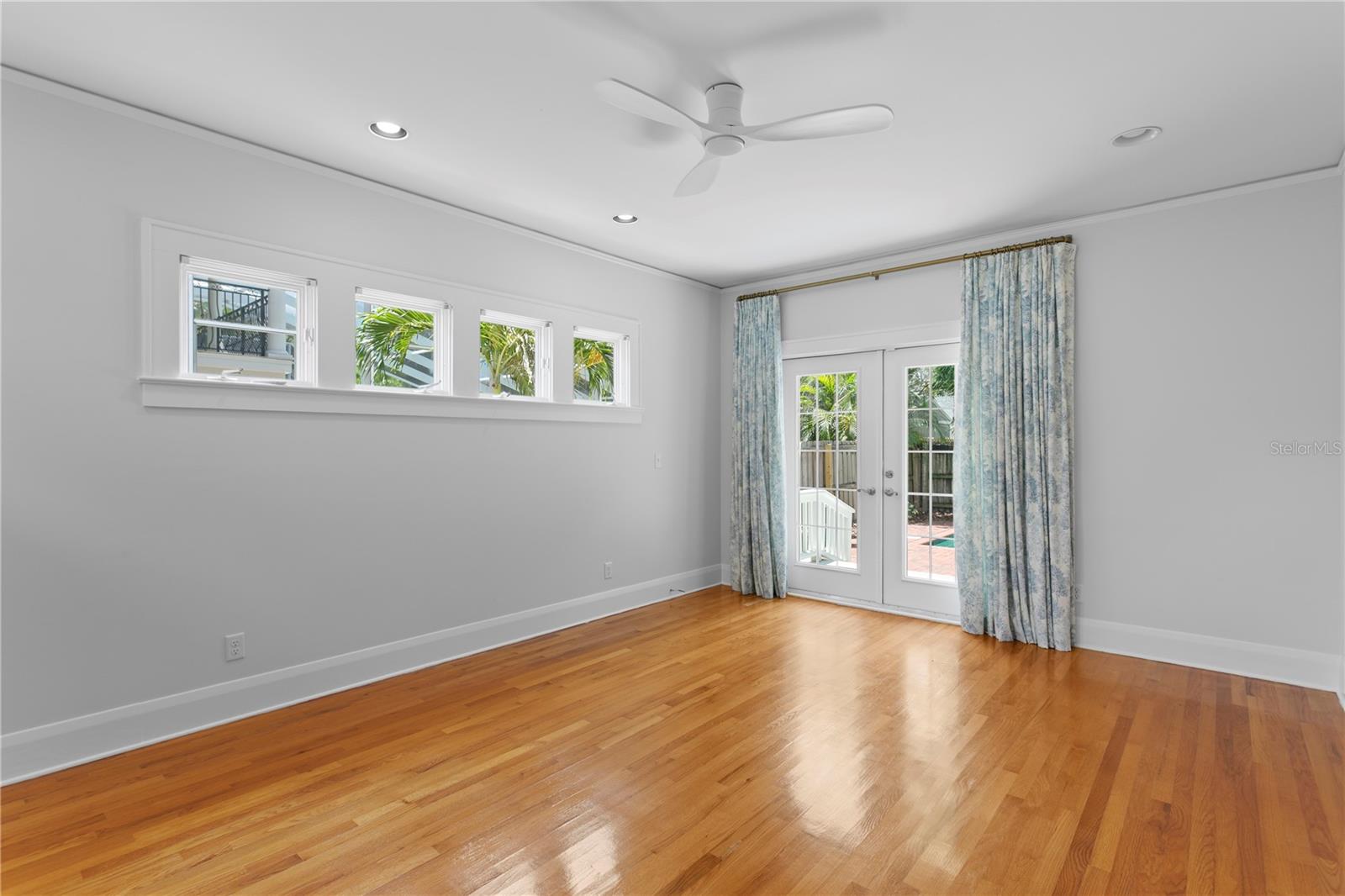 3118 W HARBOR VIEW AVE, TAMPA, FL, 33611