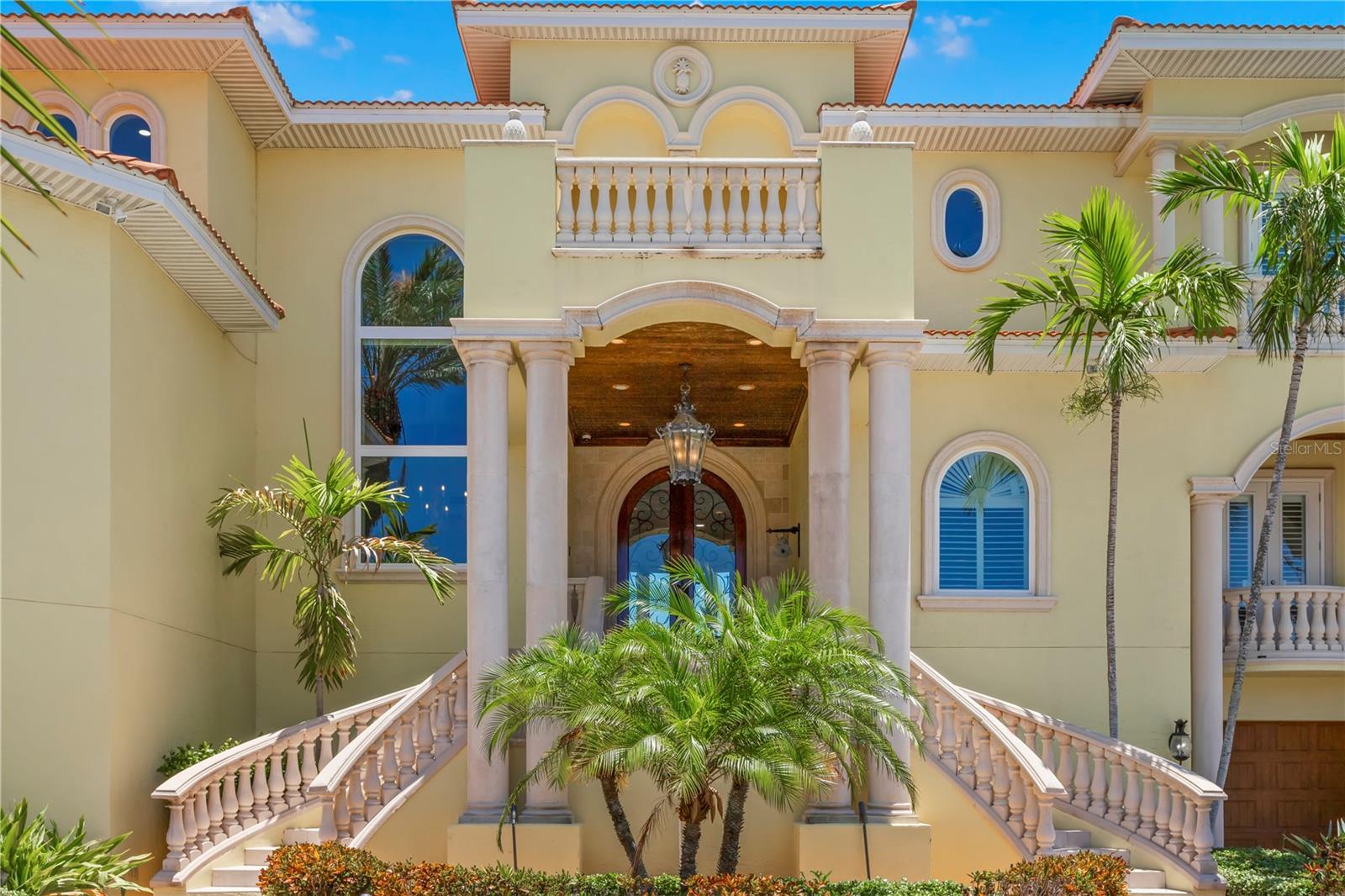 TB8399993 Property Photo