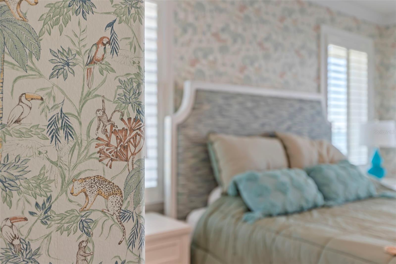 TB8399993 Property Photo