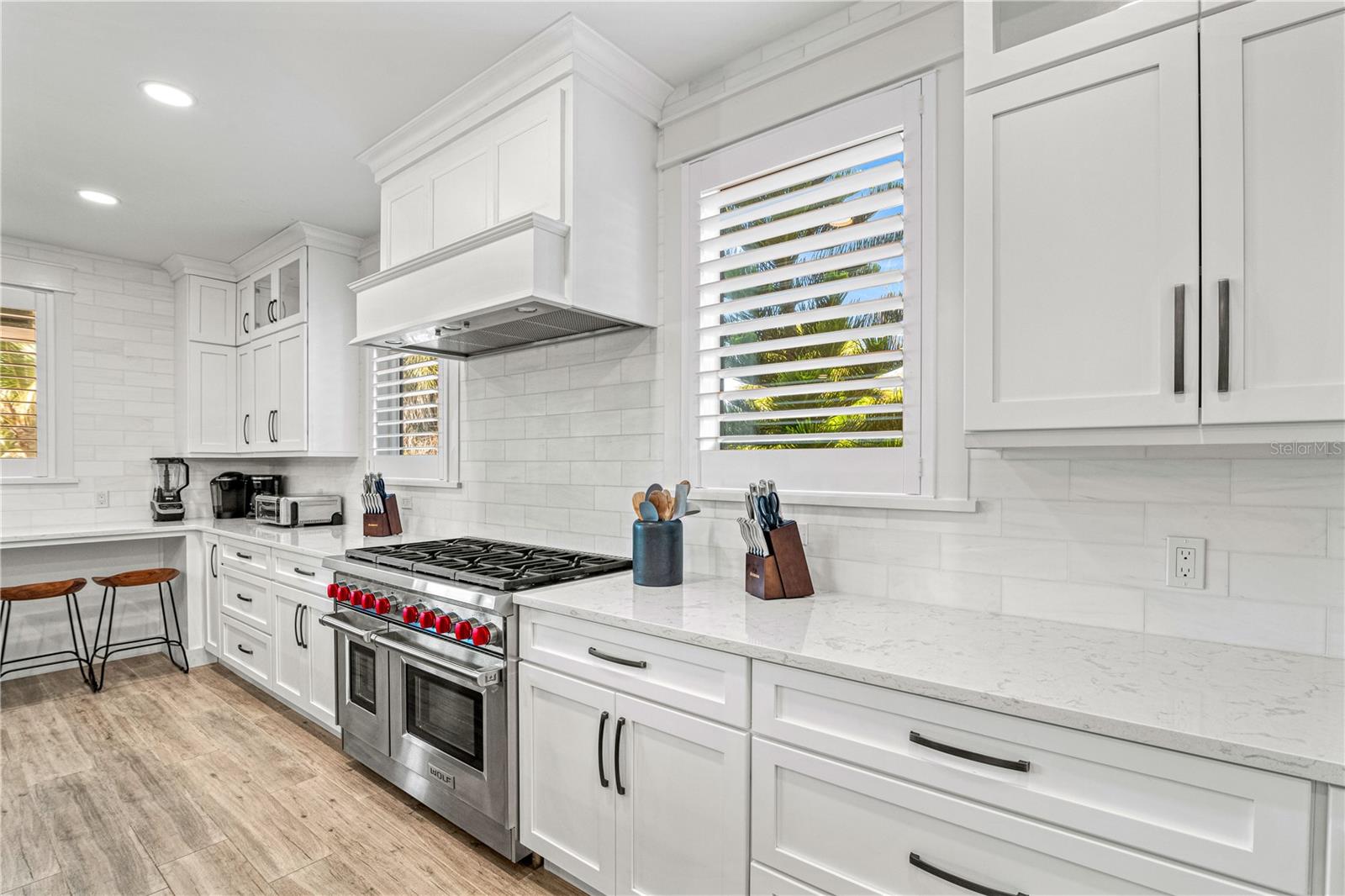 A4656843 Property Photo