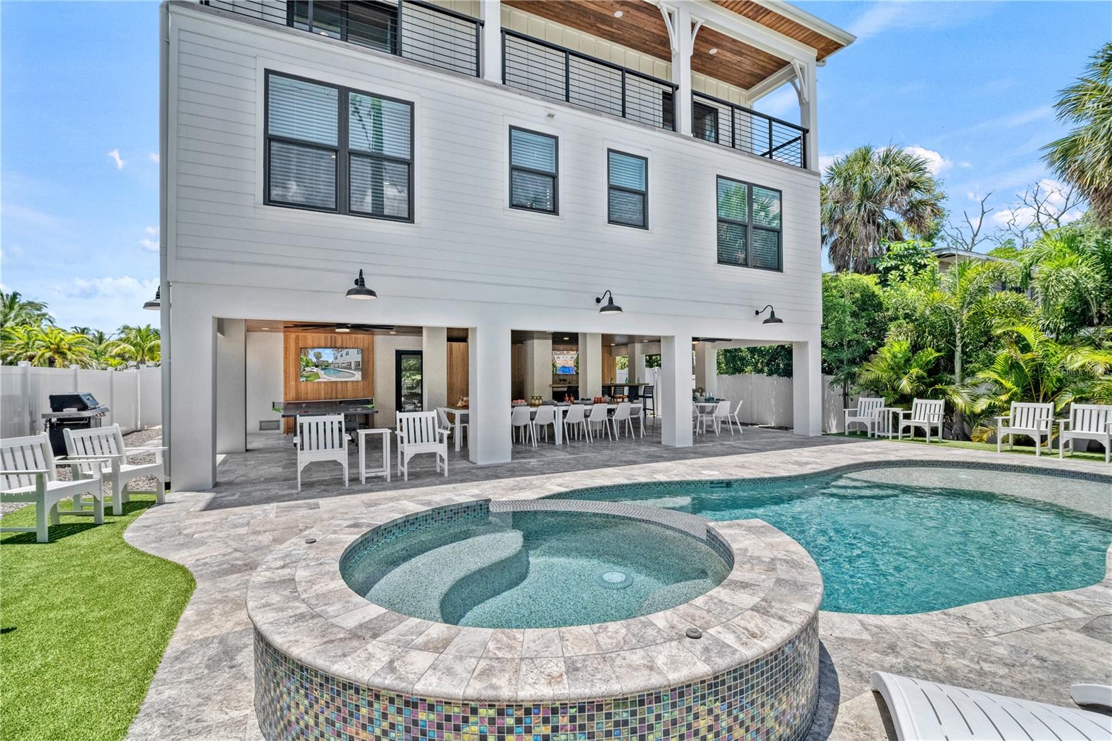 A4656843 Property Photo