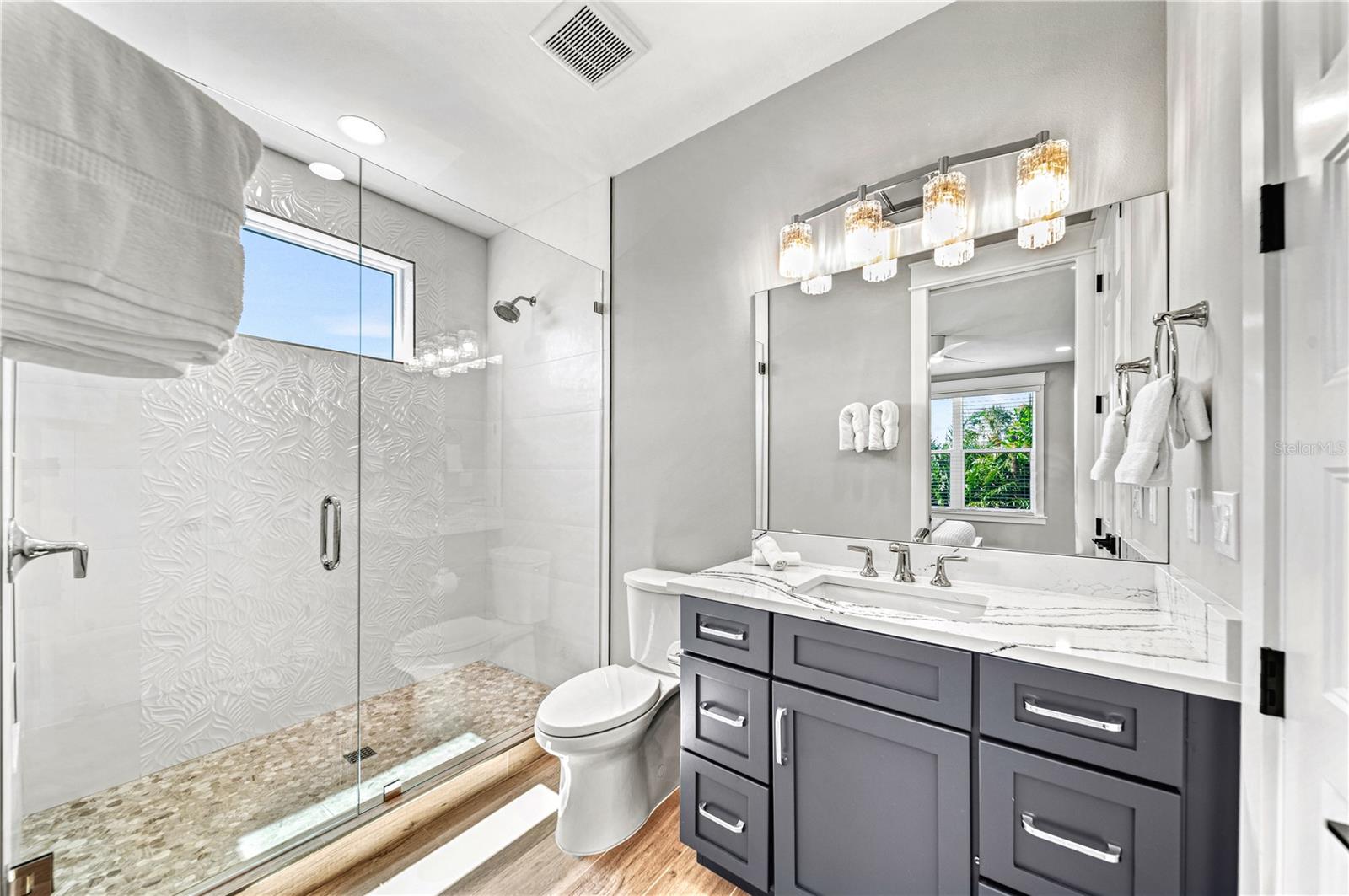 A4656843 Property Photo