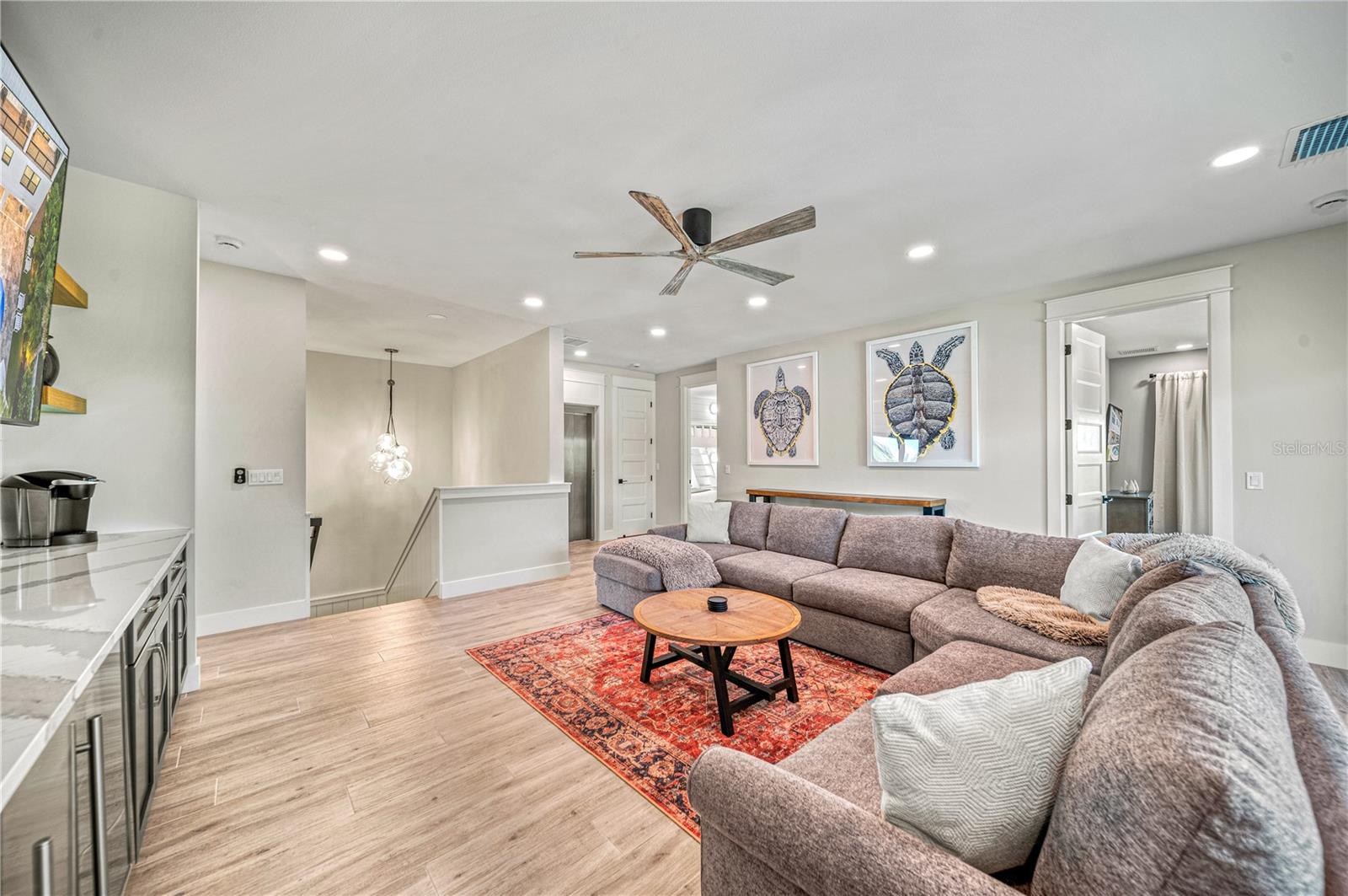 A4656843 Property Photo