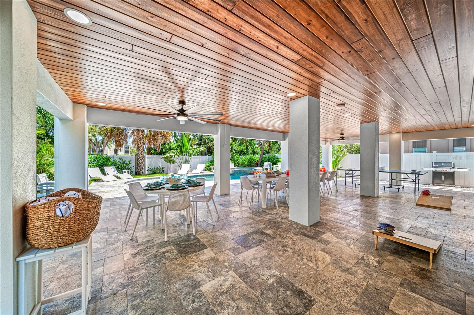 A4656843 Property Photo