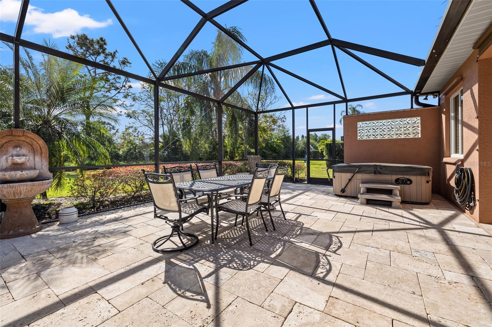 A4656867 Property Photo