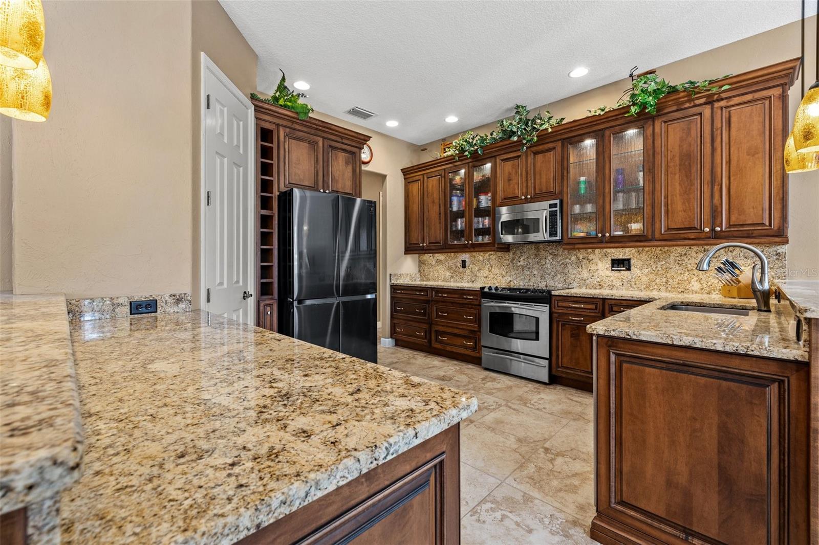 A4656867 Property Photo