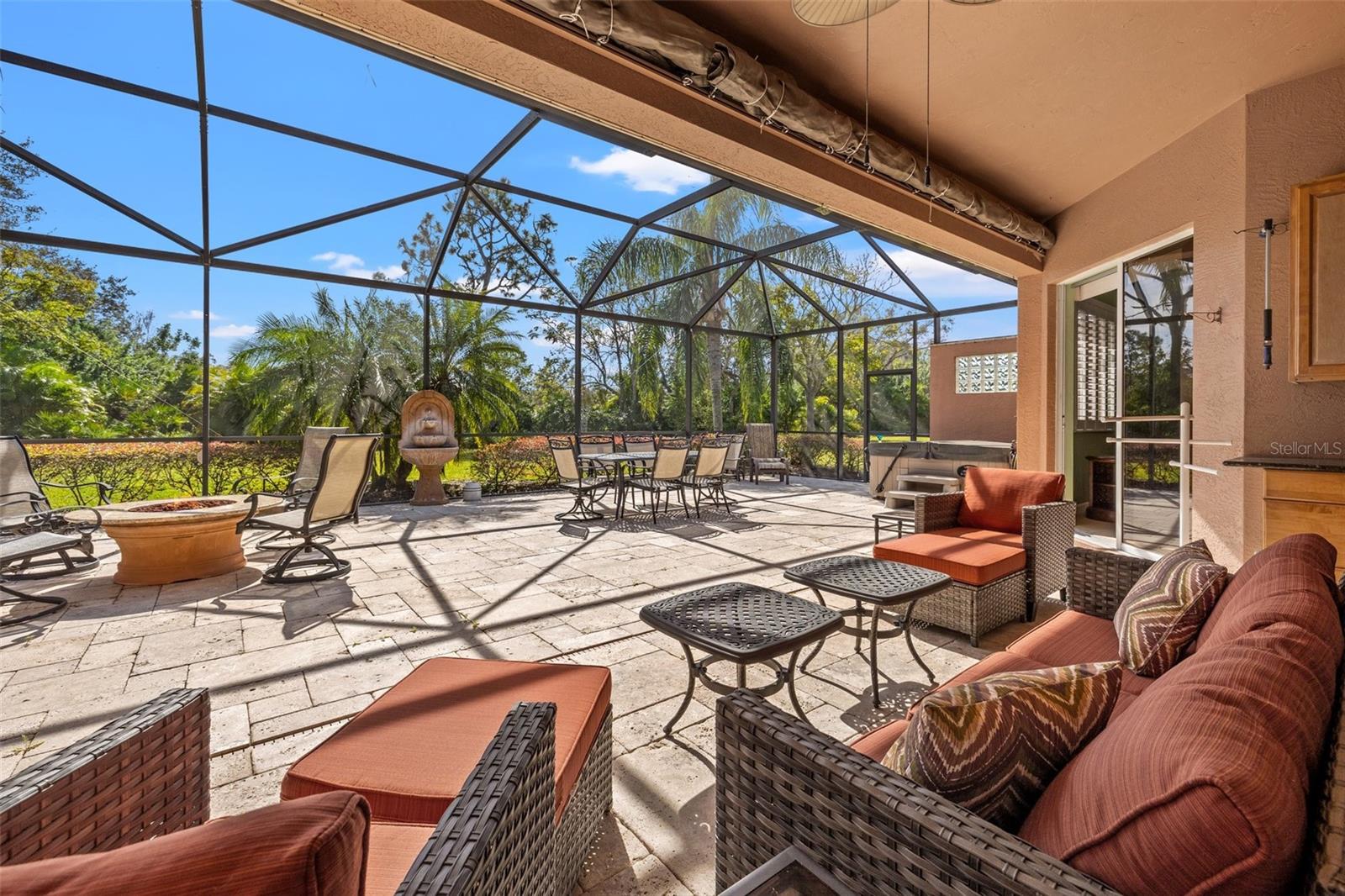 A4656867 Property Photo