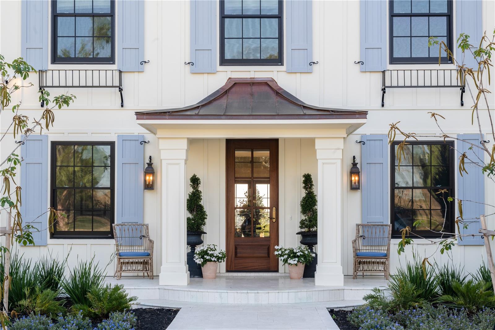 P4935296 Property Photo