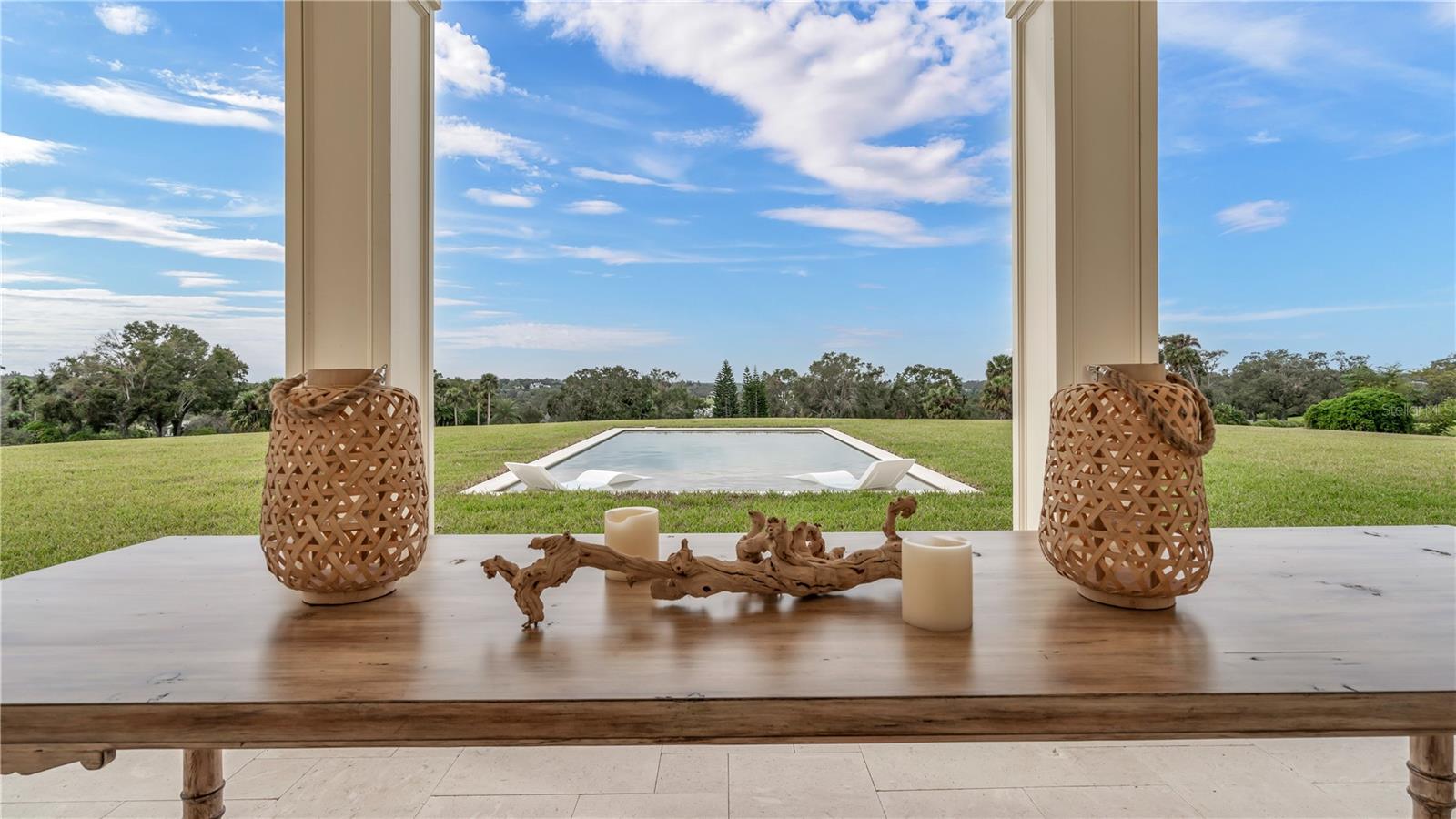 P4935296 Property Photo