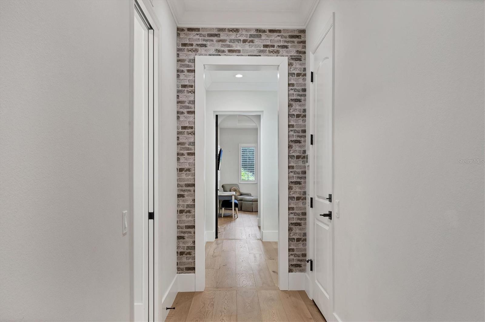 A4656891 Property Photo