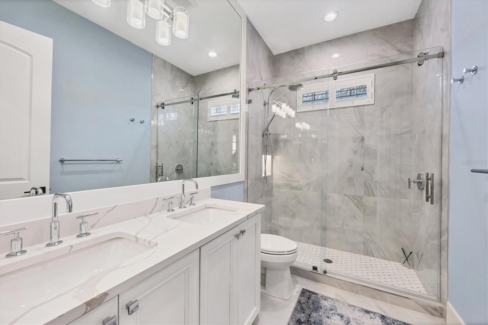 A4656891 Property Photo