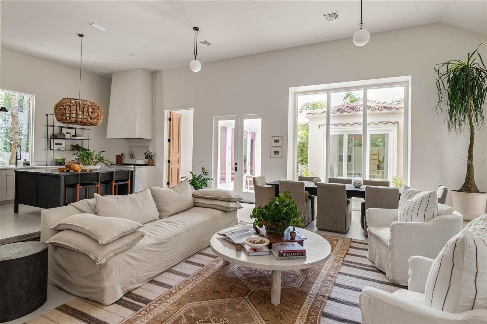 O6321143 Property Photo