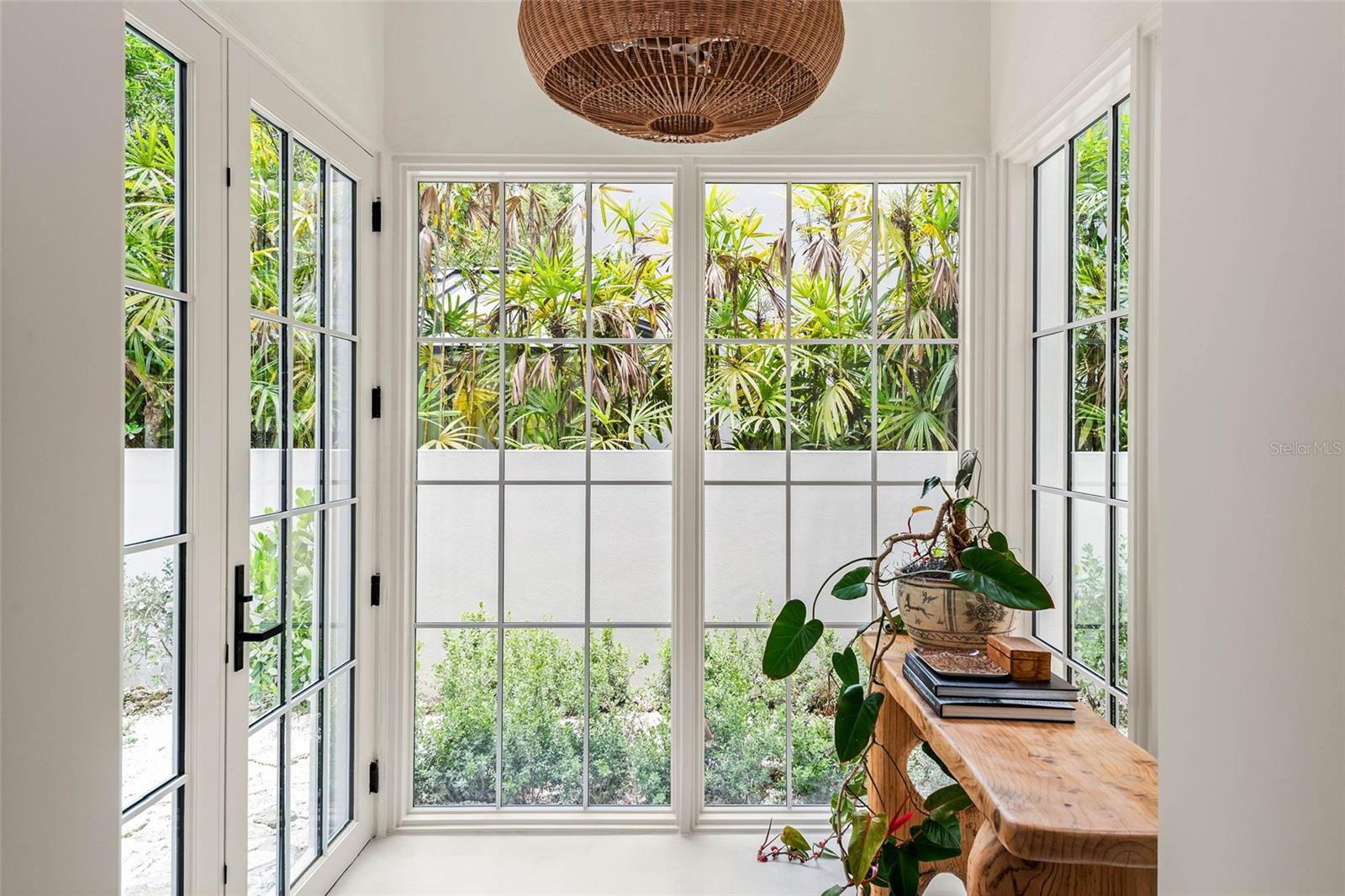 O6321143 Property Photo