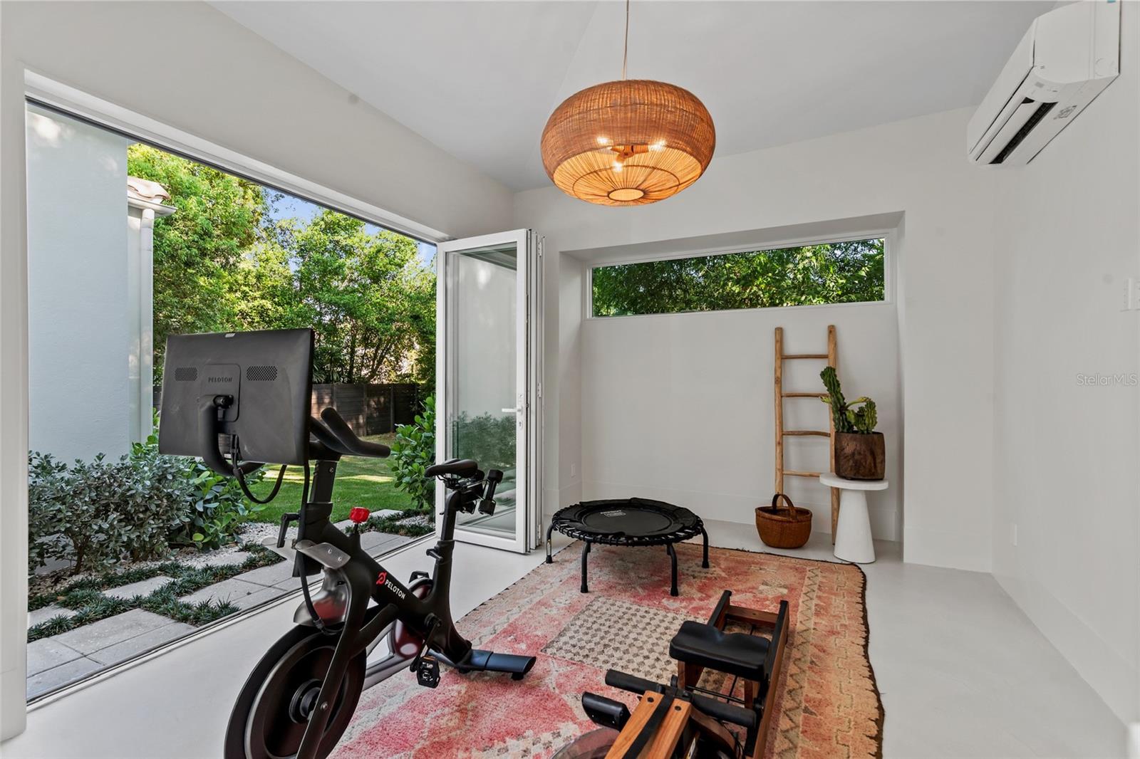 O6321143 Property Photo