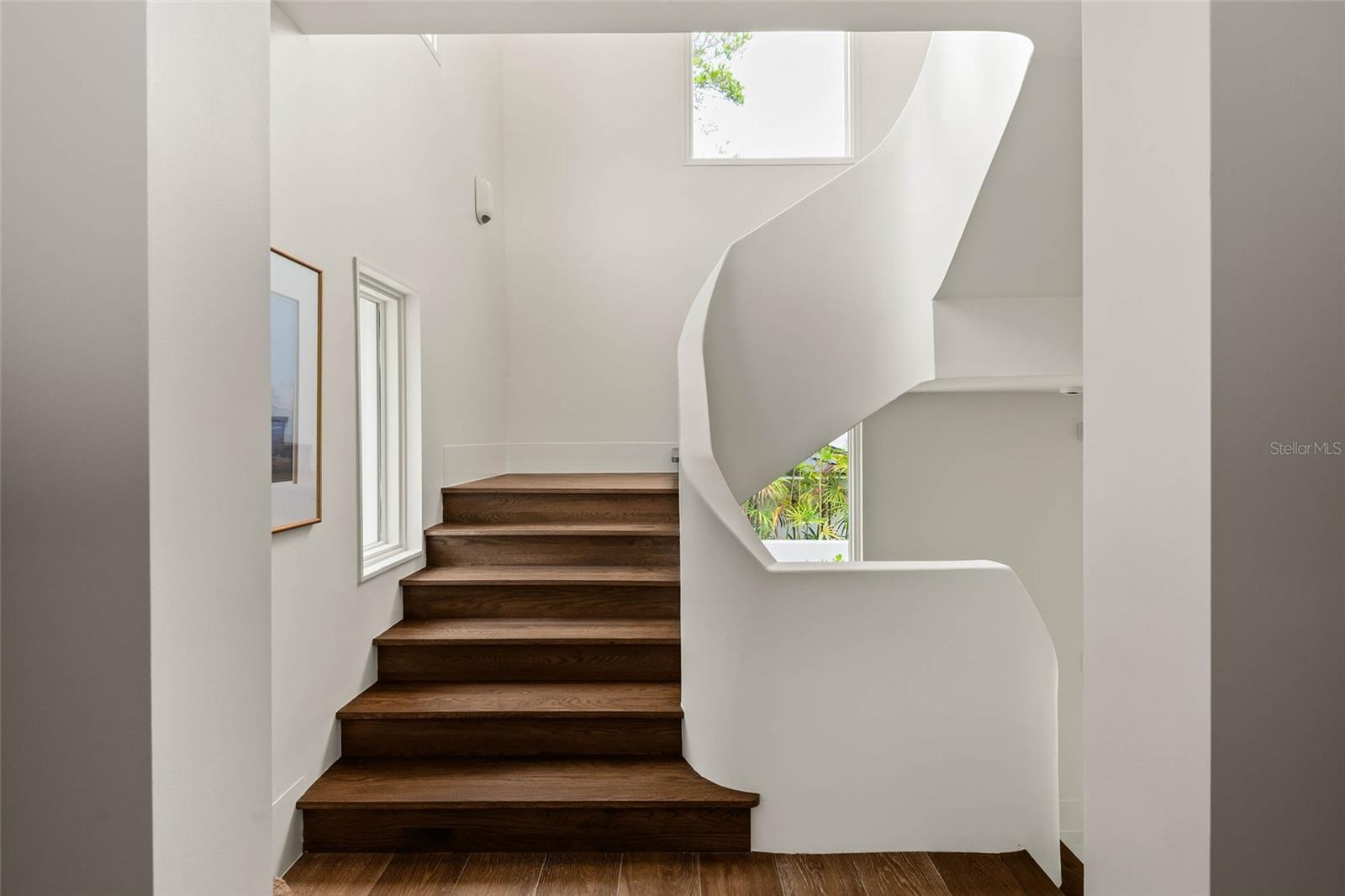 O6321143 Property Photo