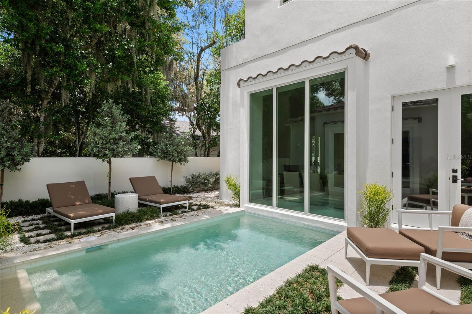 O6321143 Property Photo