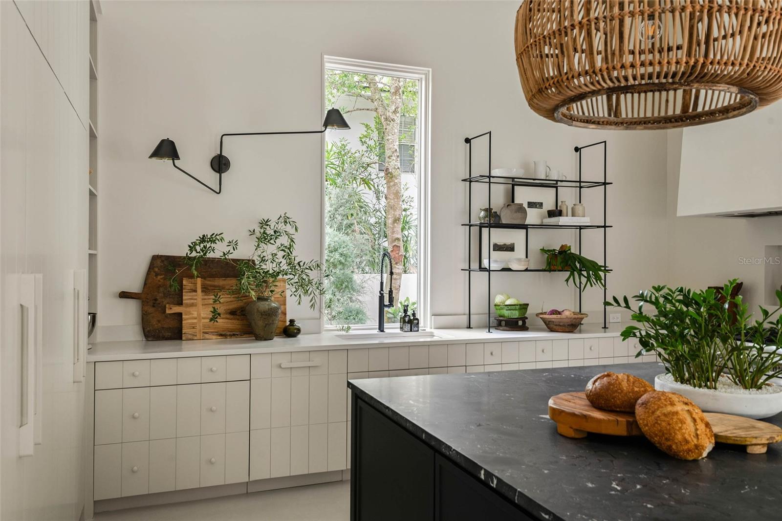 O6321143 Property Photo