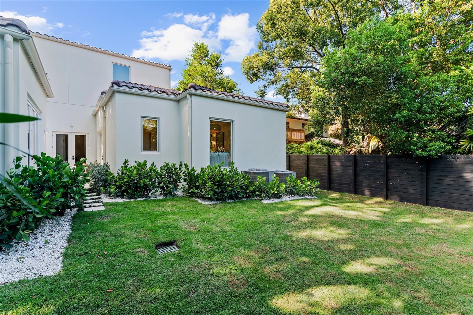 O6321143 Property Photo