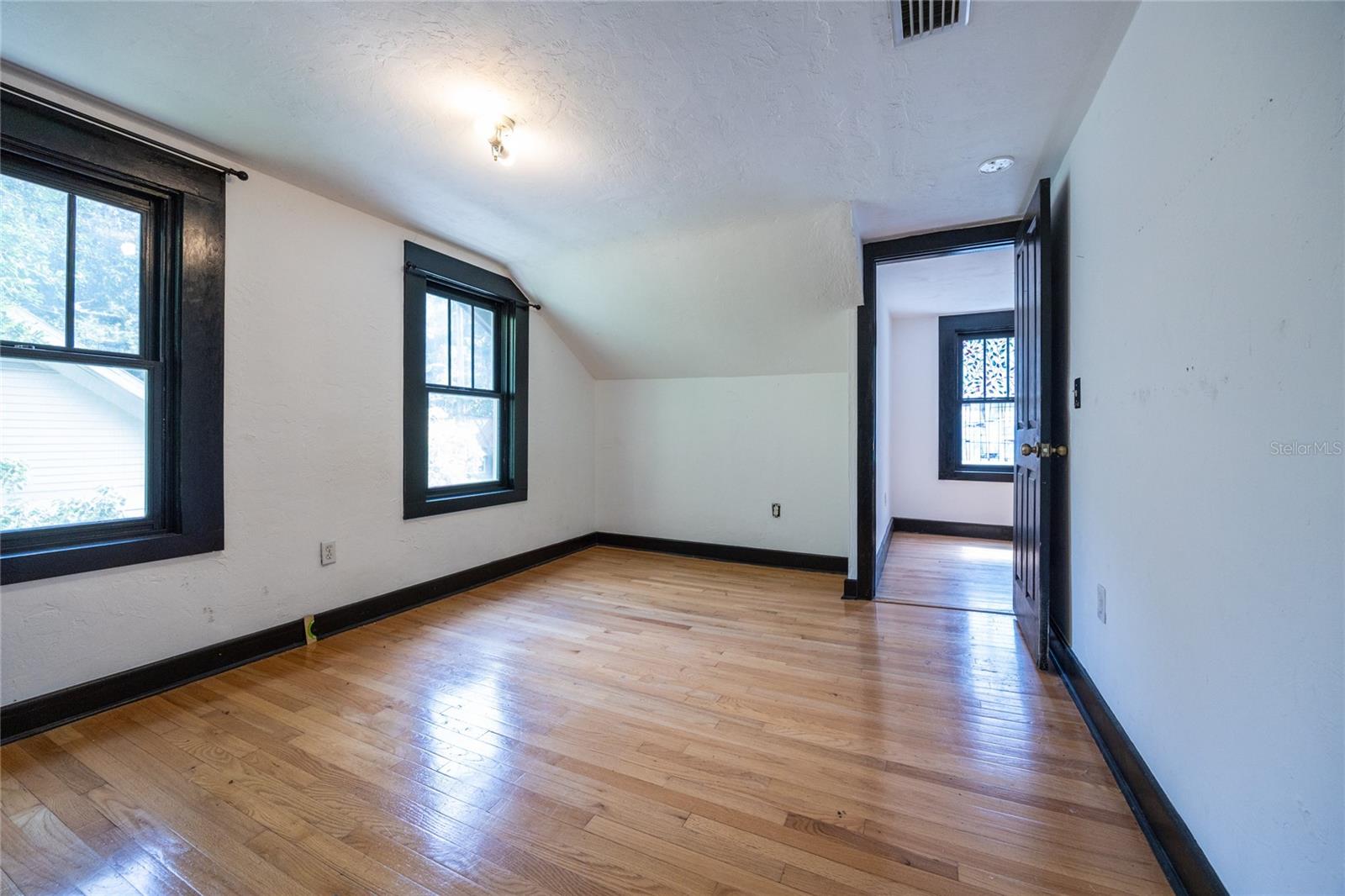 407 NW 8TH ST, GAINESVILLE, FL, 32601