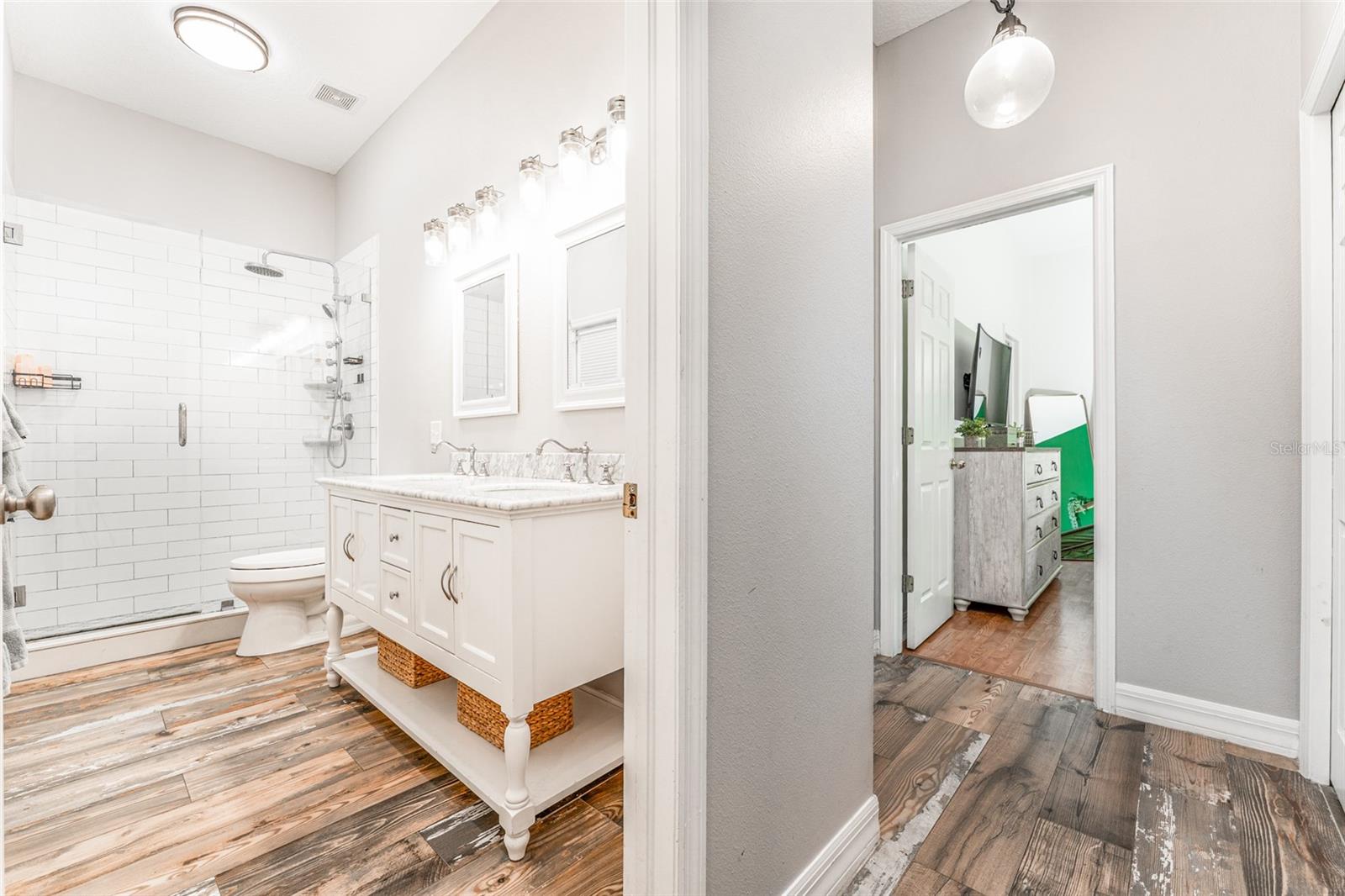 5927 FLATWOODS MANOR CIR, LITHIA, FL, 33547