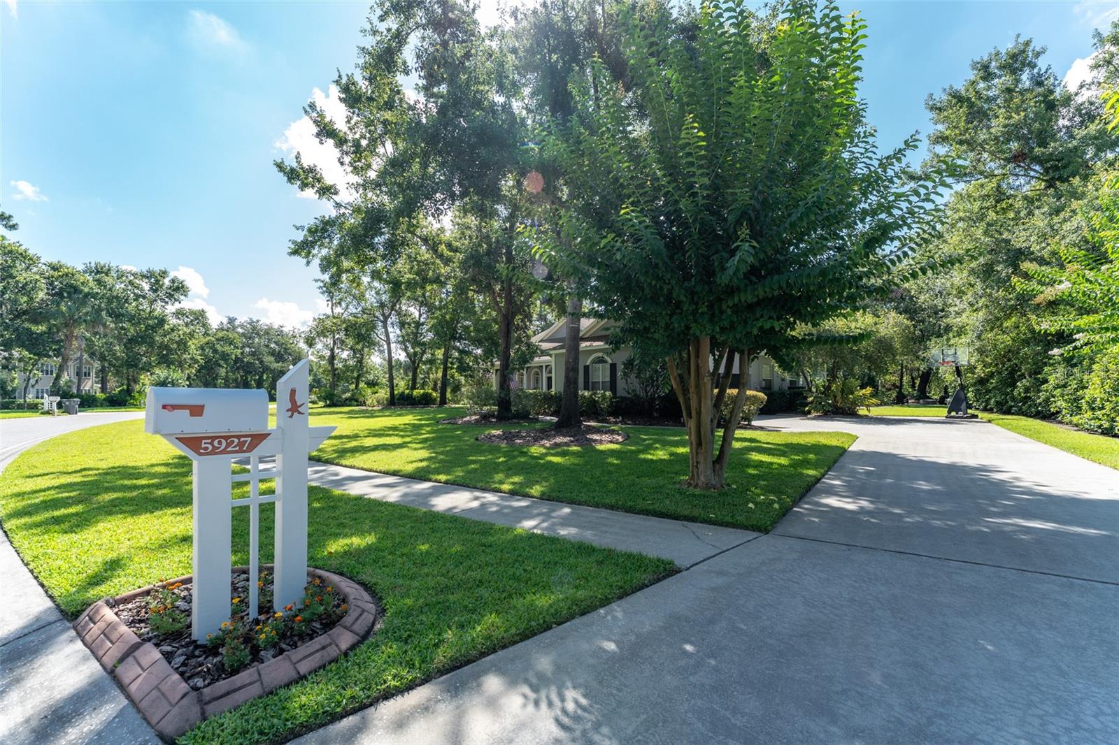 5927 FLATWOODS MANOR CIR, LITHIA, FL, 33547