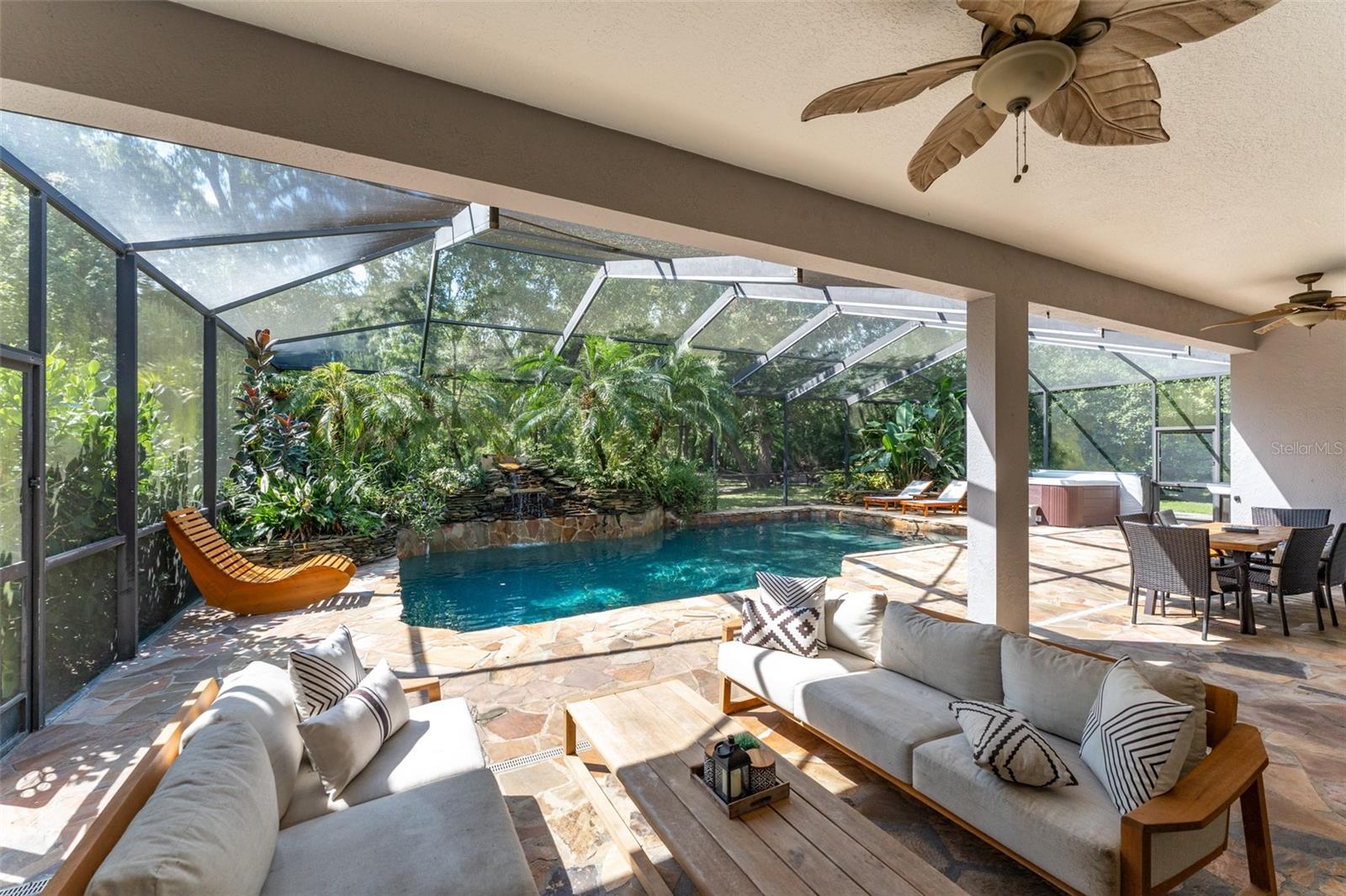 5927 FLATWOODS MANOR CIR, LITHIA, FL, 33547