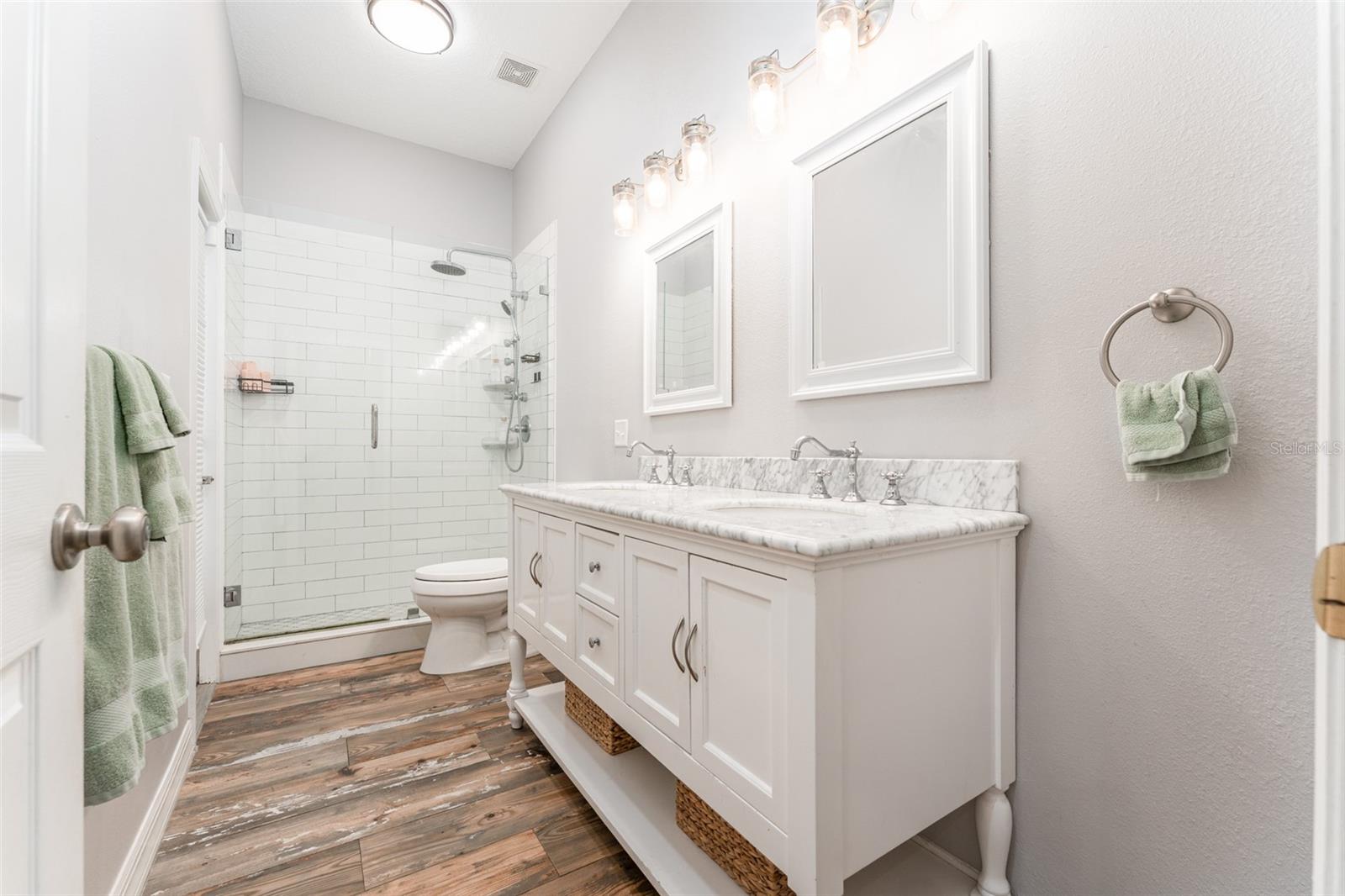 5927 FLATWOODS MANOR CIR, LITHIA, FL, 33547