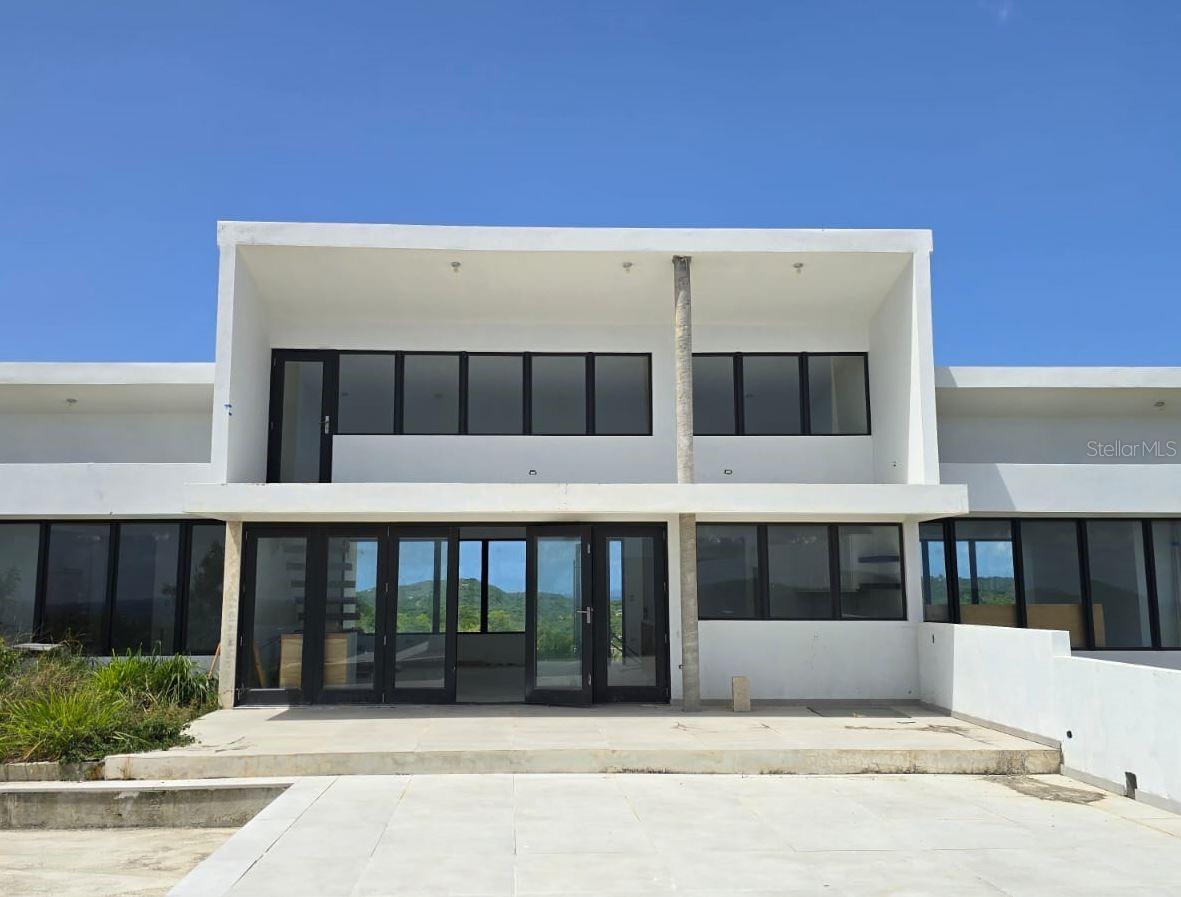 PR9114472 Property Photo