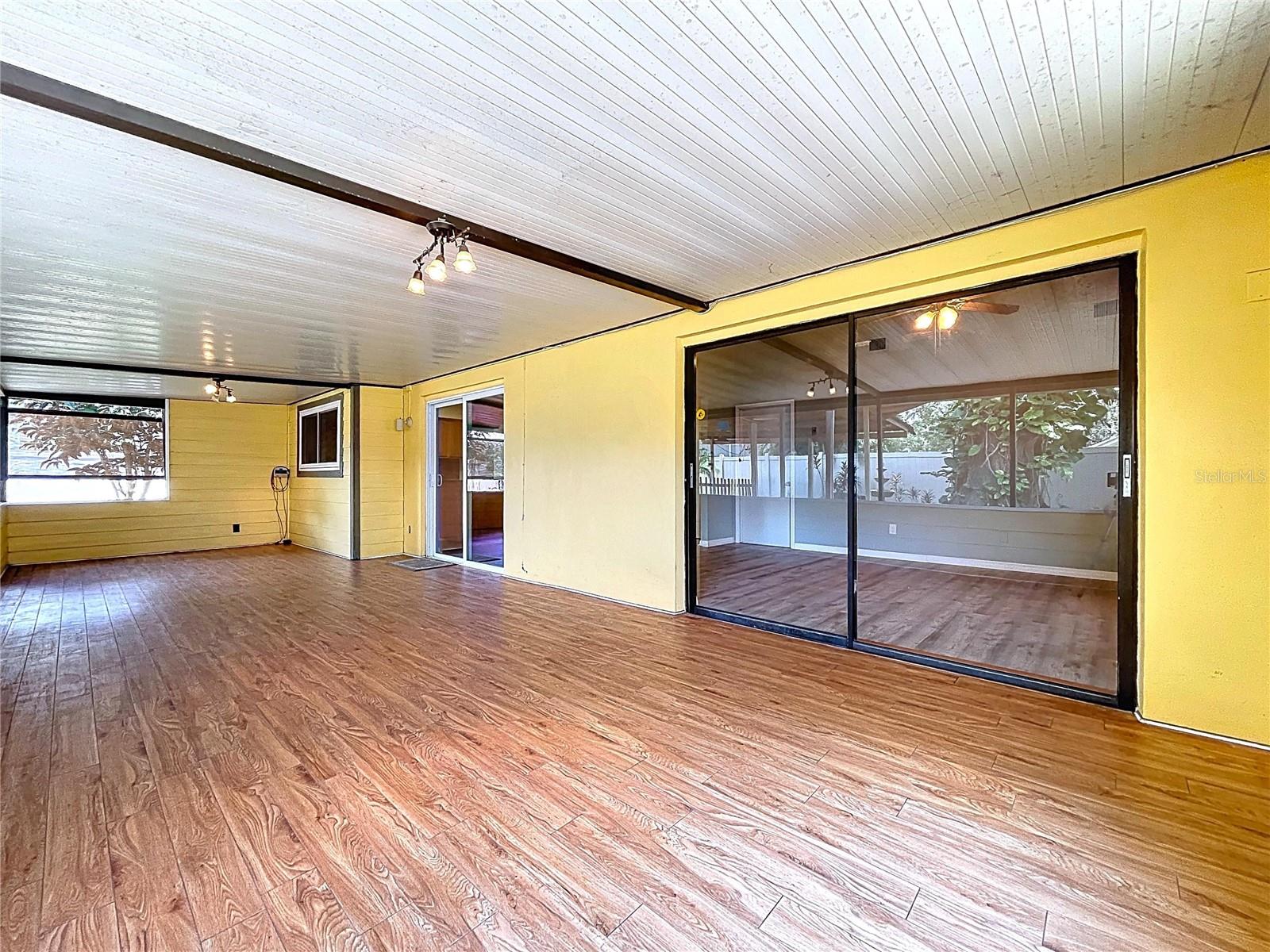 4030 BRAESGATE LN, TAMPA, FL, 33624