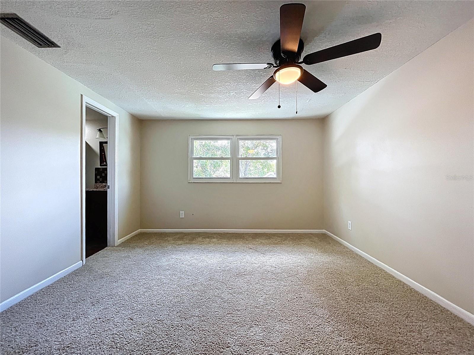 4030 BRAESGATE LN, TAMPA, FL, 33624