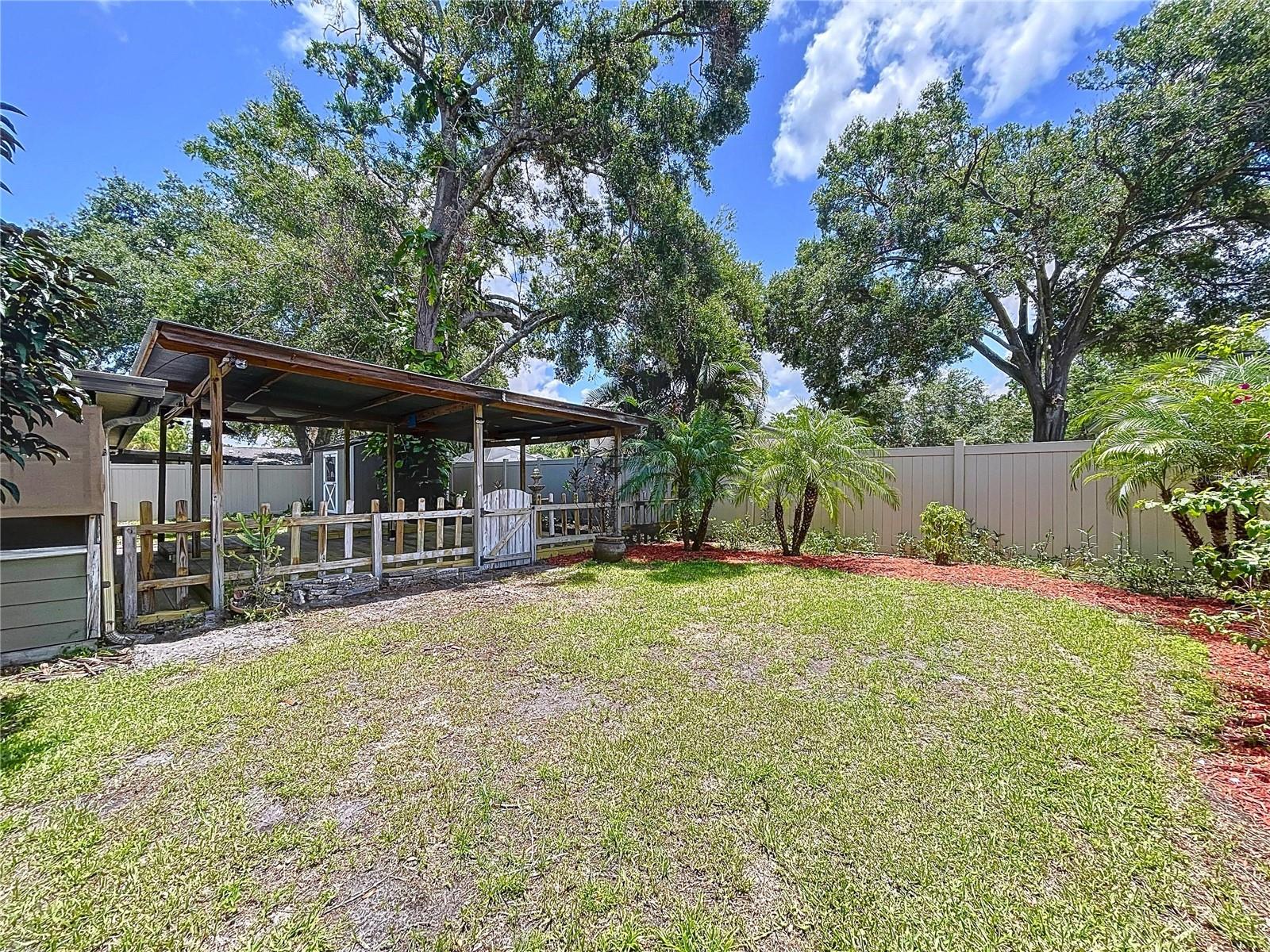 4030 BRAESGATE LN, TAMPA, FL, 33624