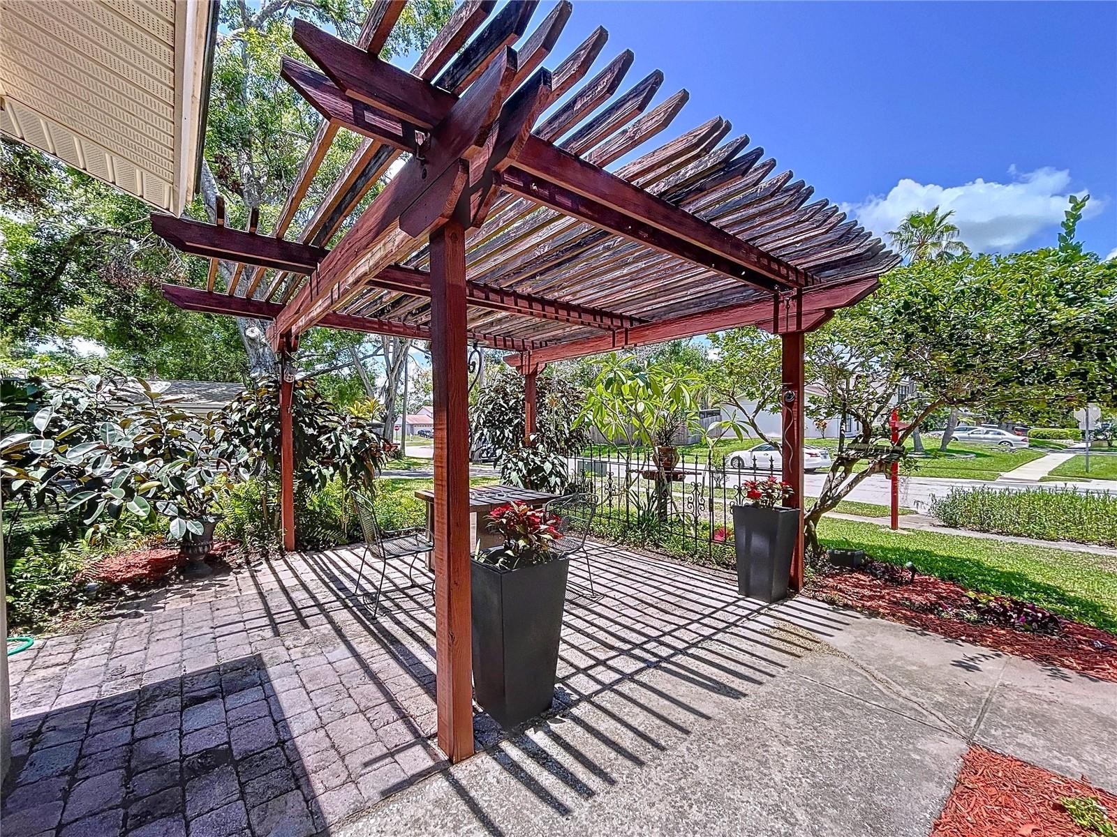 4030 BRAESGATE LN, TAMPA, FL, 33624