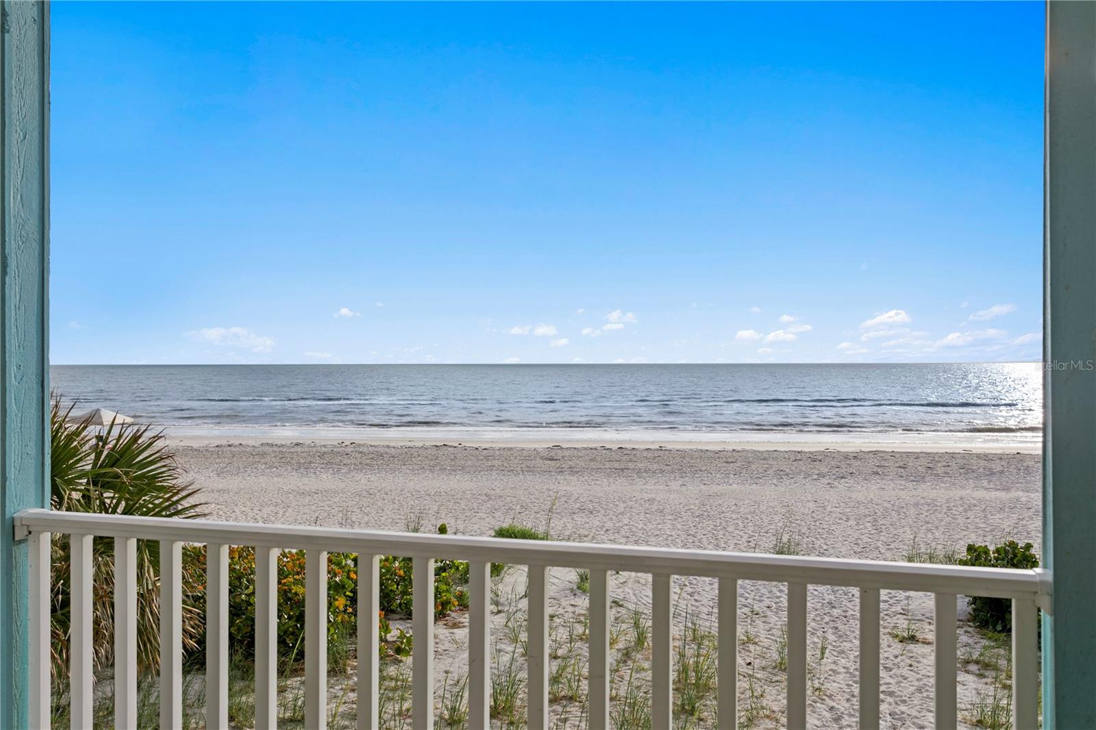 TB8400575 Property Photo