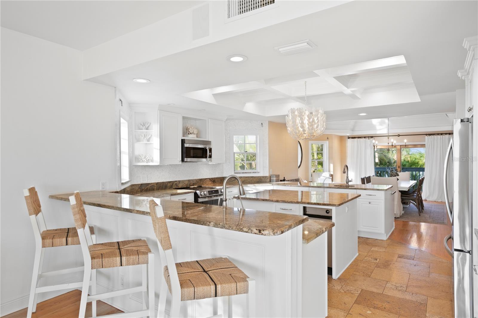 TB8400575 Property Photo