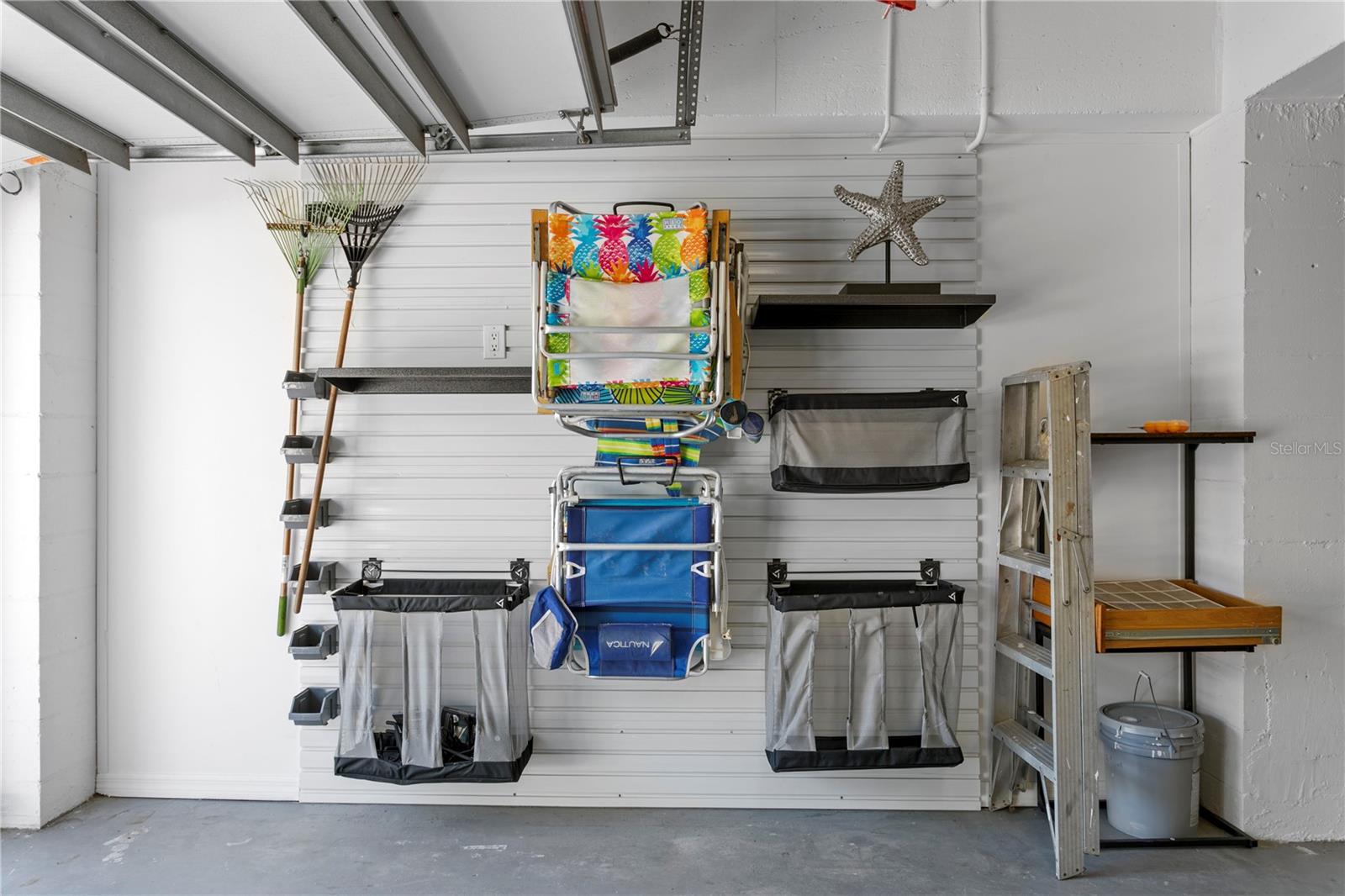 TB8400575 Property Photo