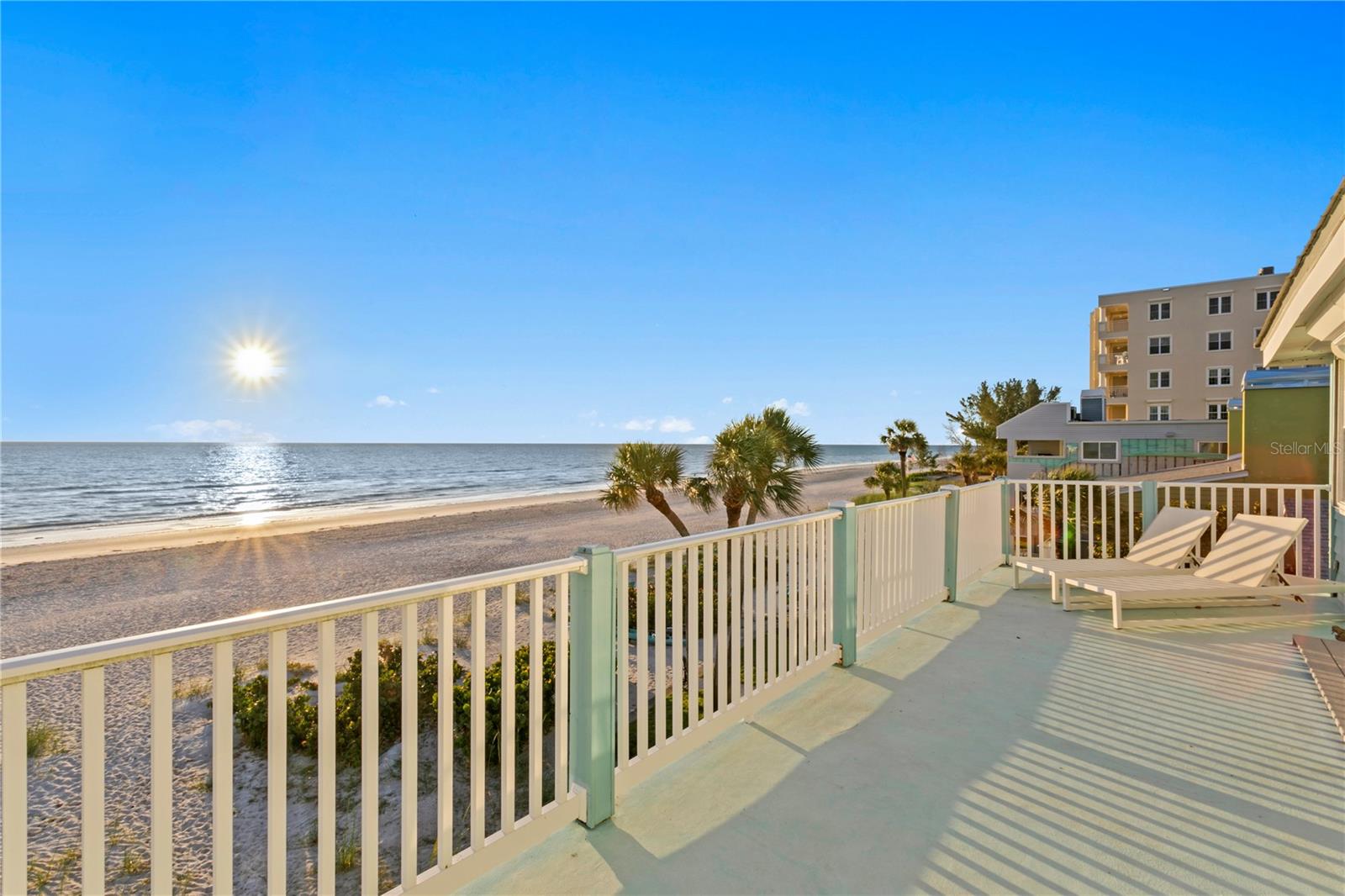 TB8400575 Property Photo