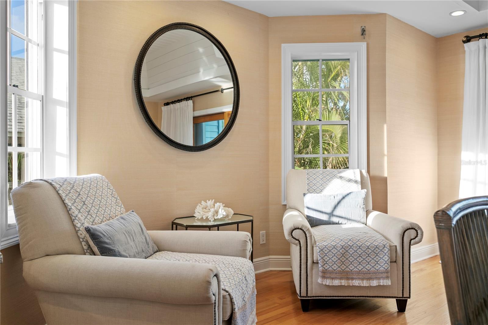 TB8400575 Property Photo