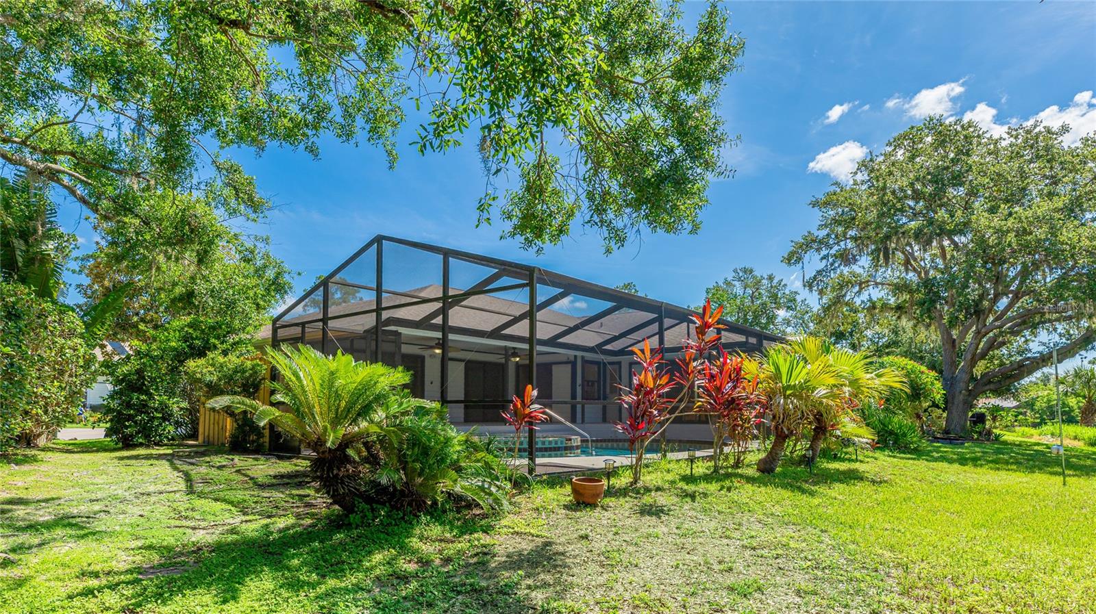 A4657008 Property Photo