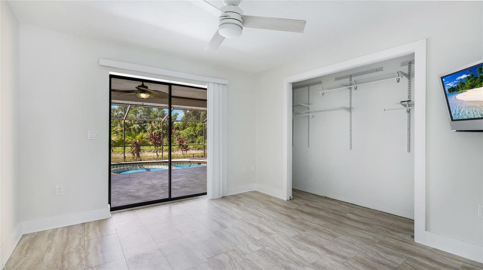 A4657008 Property Photo