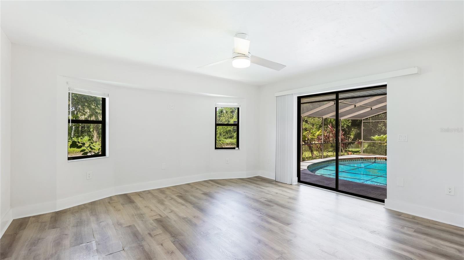 A4657008 Property Photo