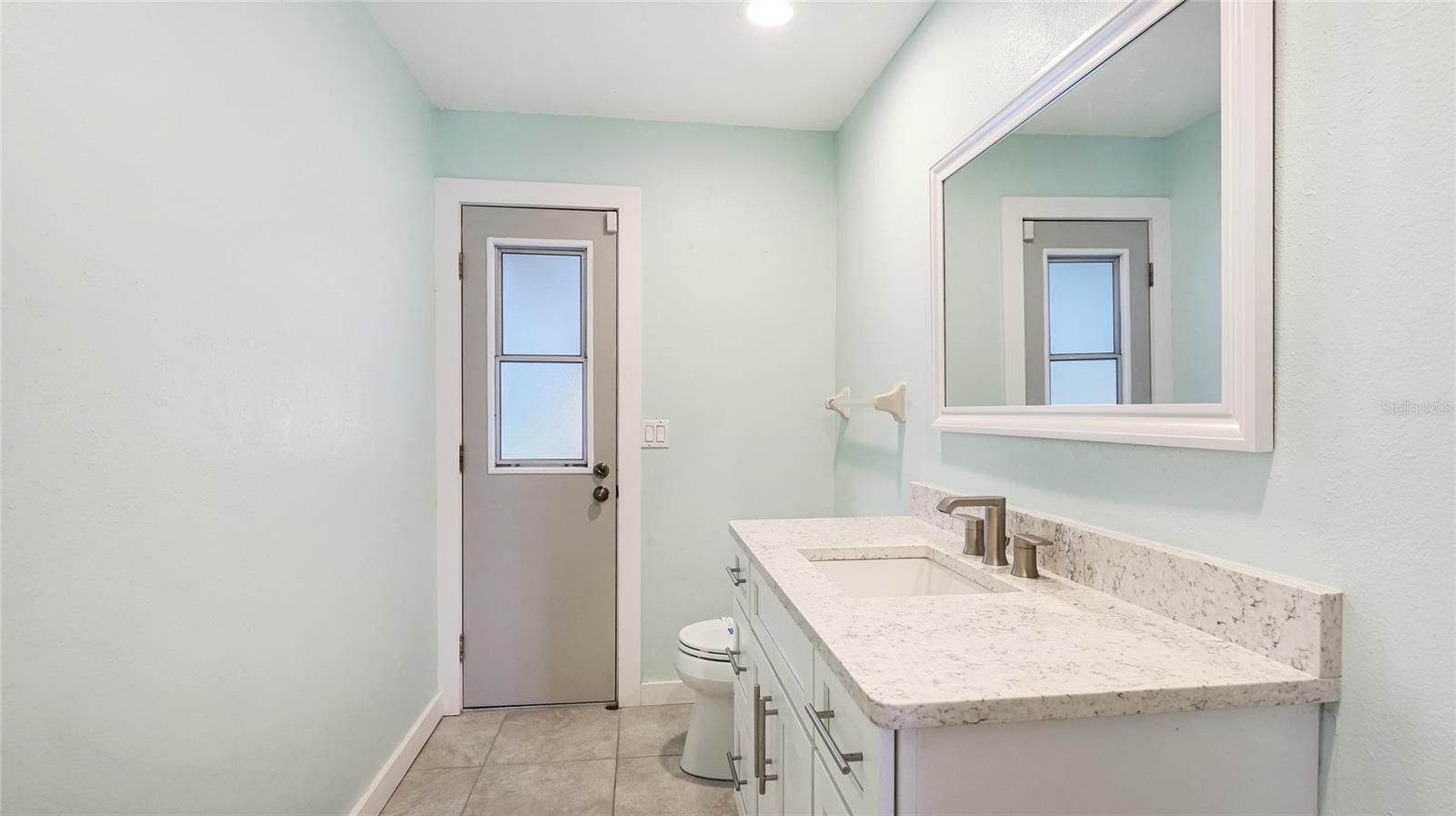 A4657008 Property Photo